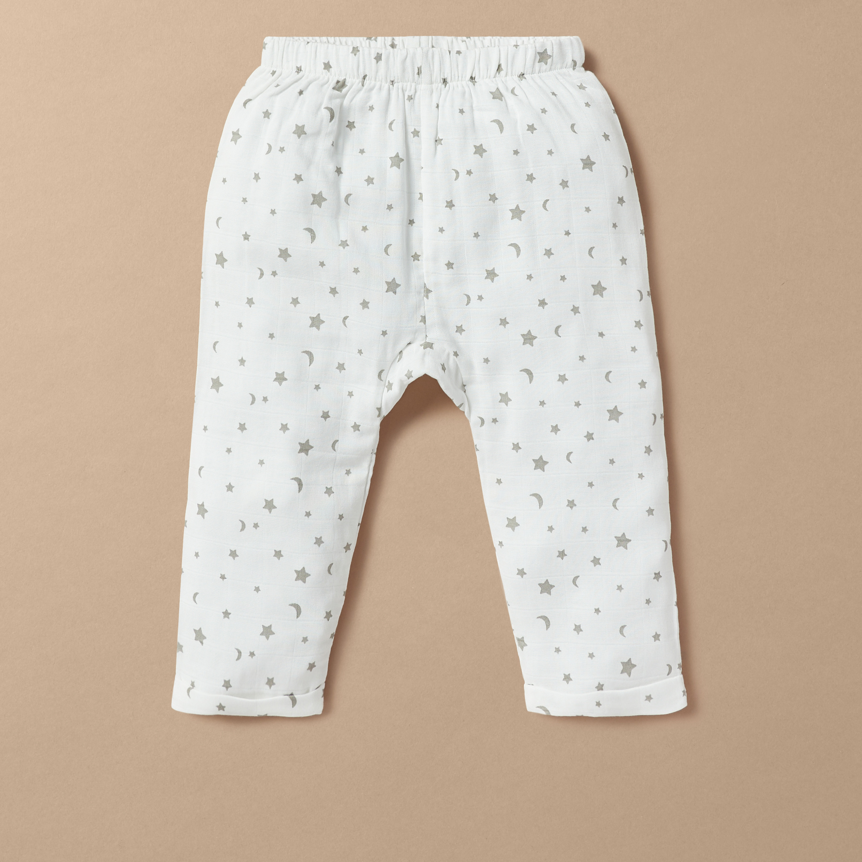 طقم بنطلون بيجاما وتيشيرت بطبعات قمر ونجوم من جيجلز-baby-girls-clothing-nightwear-pyjamasets-image-3
