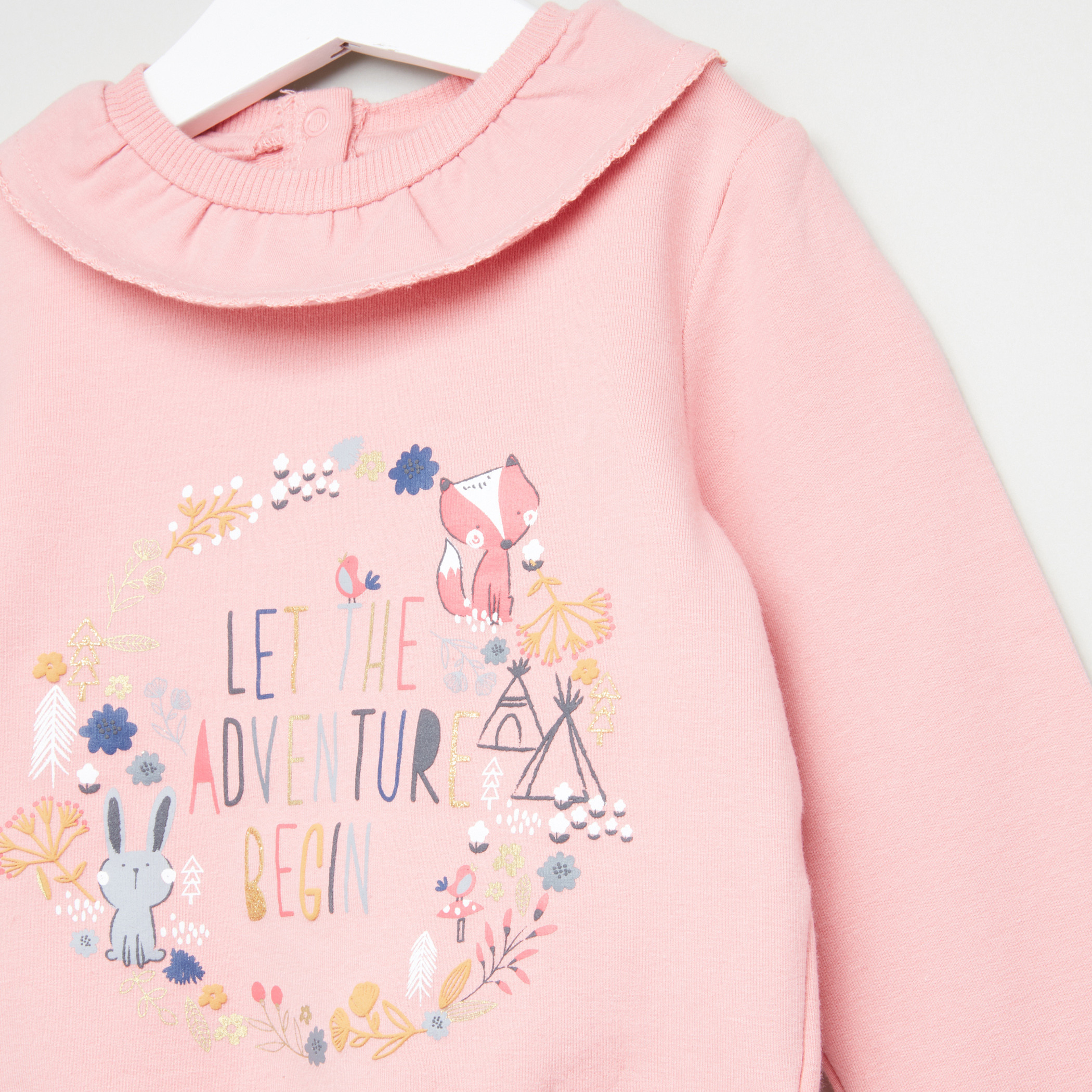 سويت توب بتفاصيل كشكشة وطبعات من جونيورز.-baby-girls-clothing-jumpersandcardigans-image-2