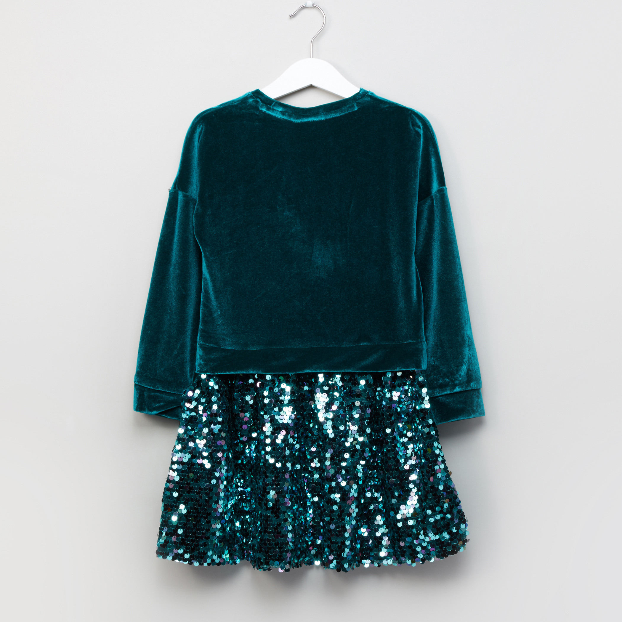 فستان بتفاصيل ترتر من جونيورز.-girls-clothing-dressesandjumpsuits-image-3
