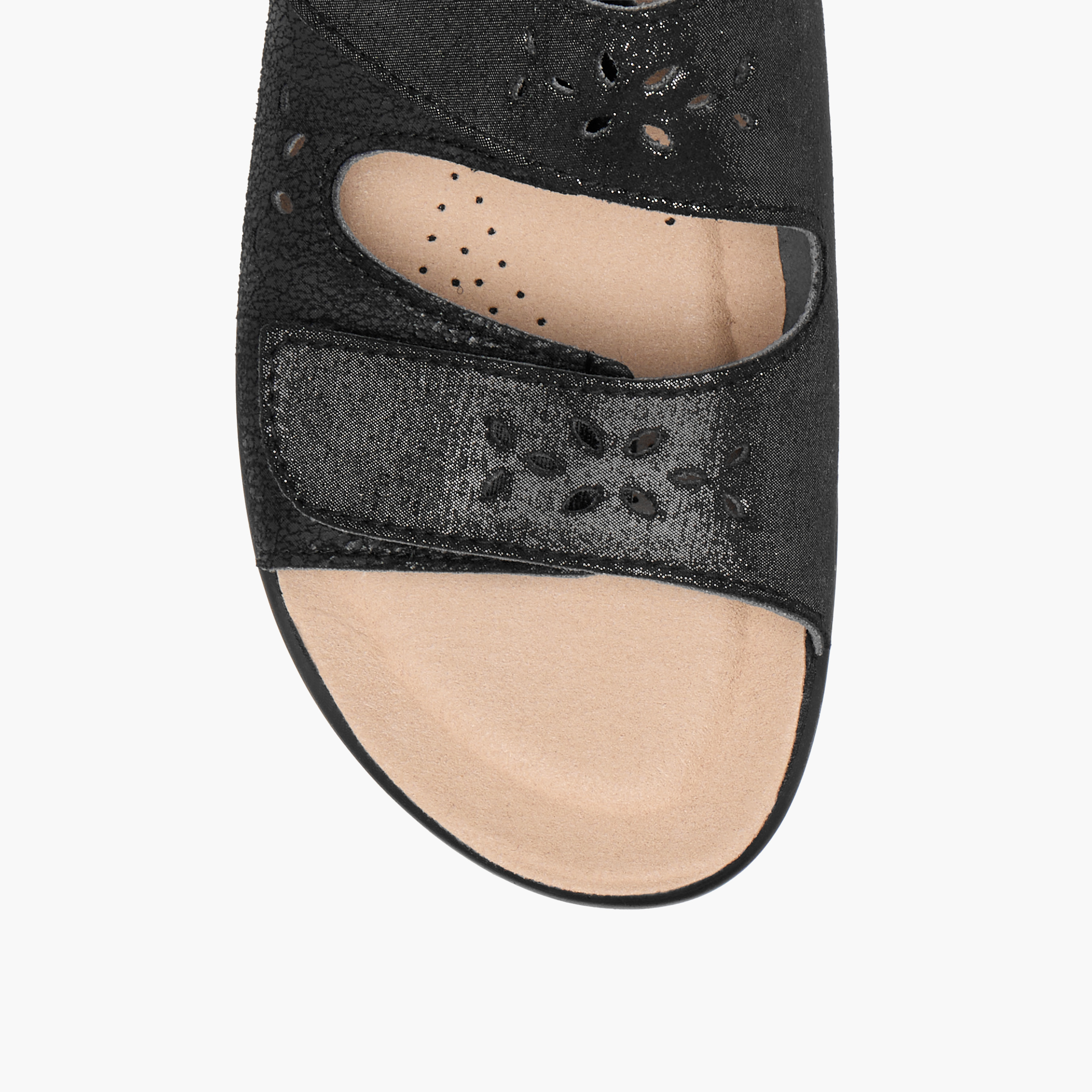 صندل مريح سهل الارتداء بتصاميم مفرغة وكعب ويدج من فلايفلوت-women-shoes-sandals-heeled-image-4