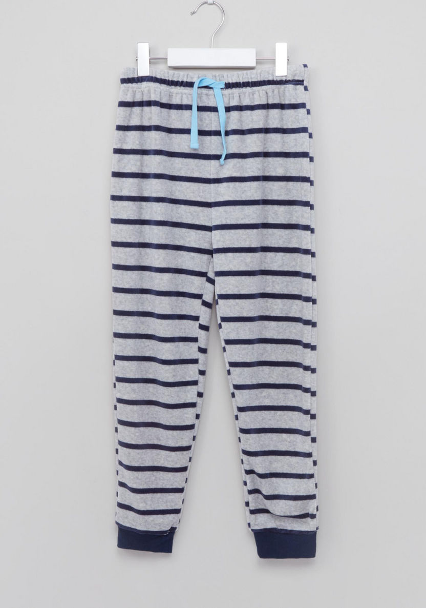 Juniors Applique Detail Raglan Sleeves T-shirt with Striped Jog Pants-Clothes Sets-image-5