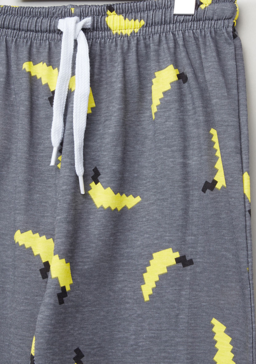 Minions Printed T-shirt and Pyjama Set-Clothes Sets-image-5