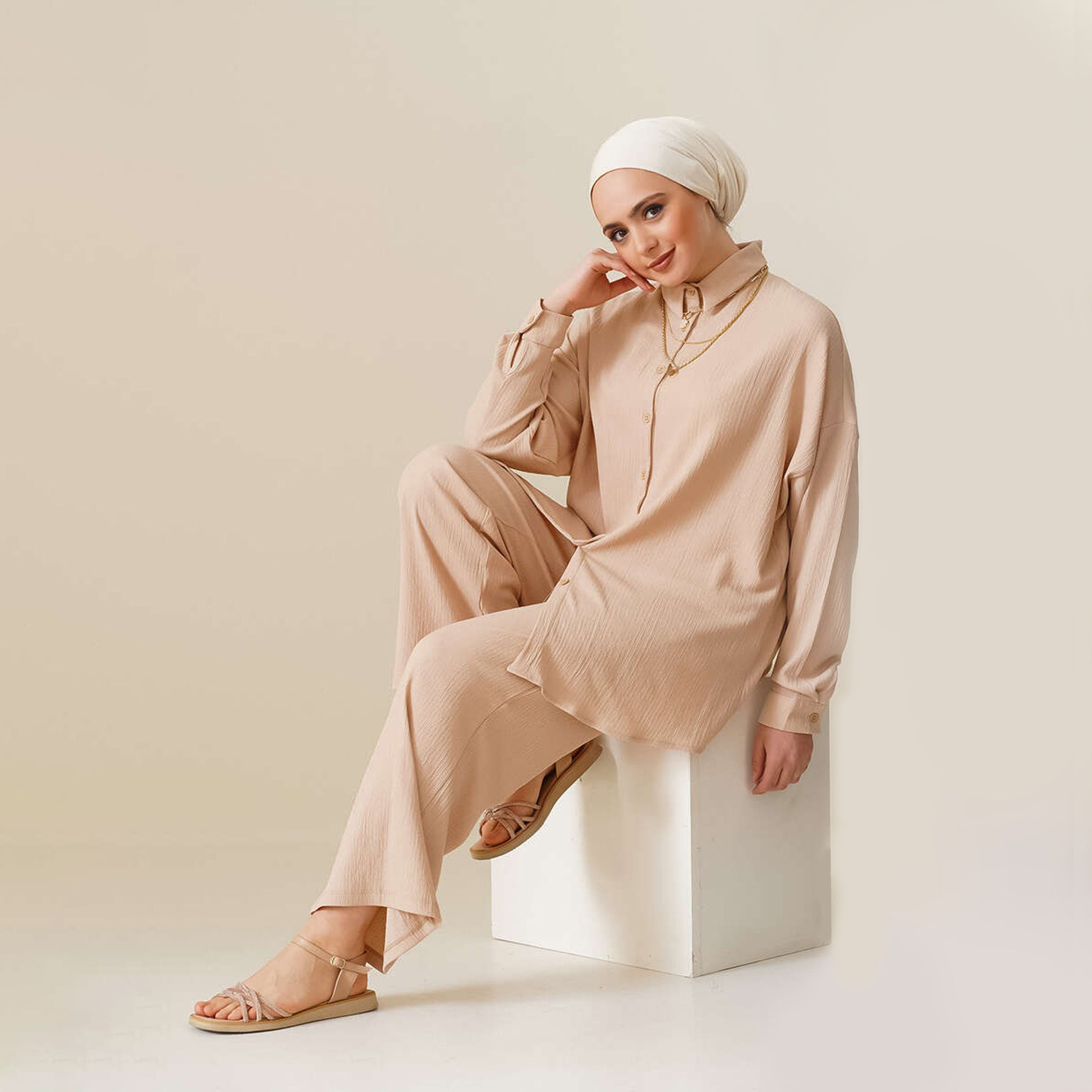 طقم نسائي بقميص بياقة منسوج وبنطلون مع حجاب من بيجدارت-women-clothing-coordsets-image-5