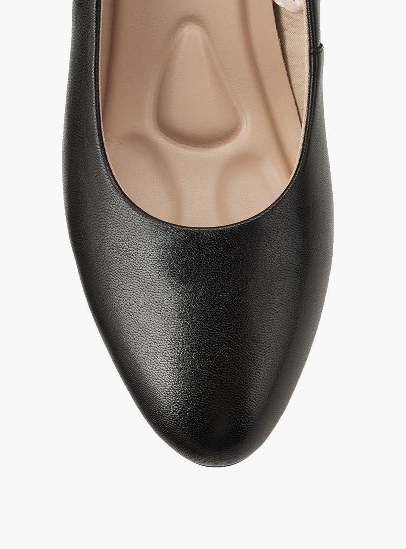 Le Confort Solid Pointed Toe Leather Pumps with Block Heels-women-shoes-heels-image-4