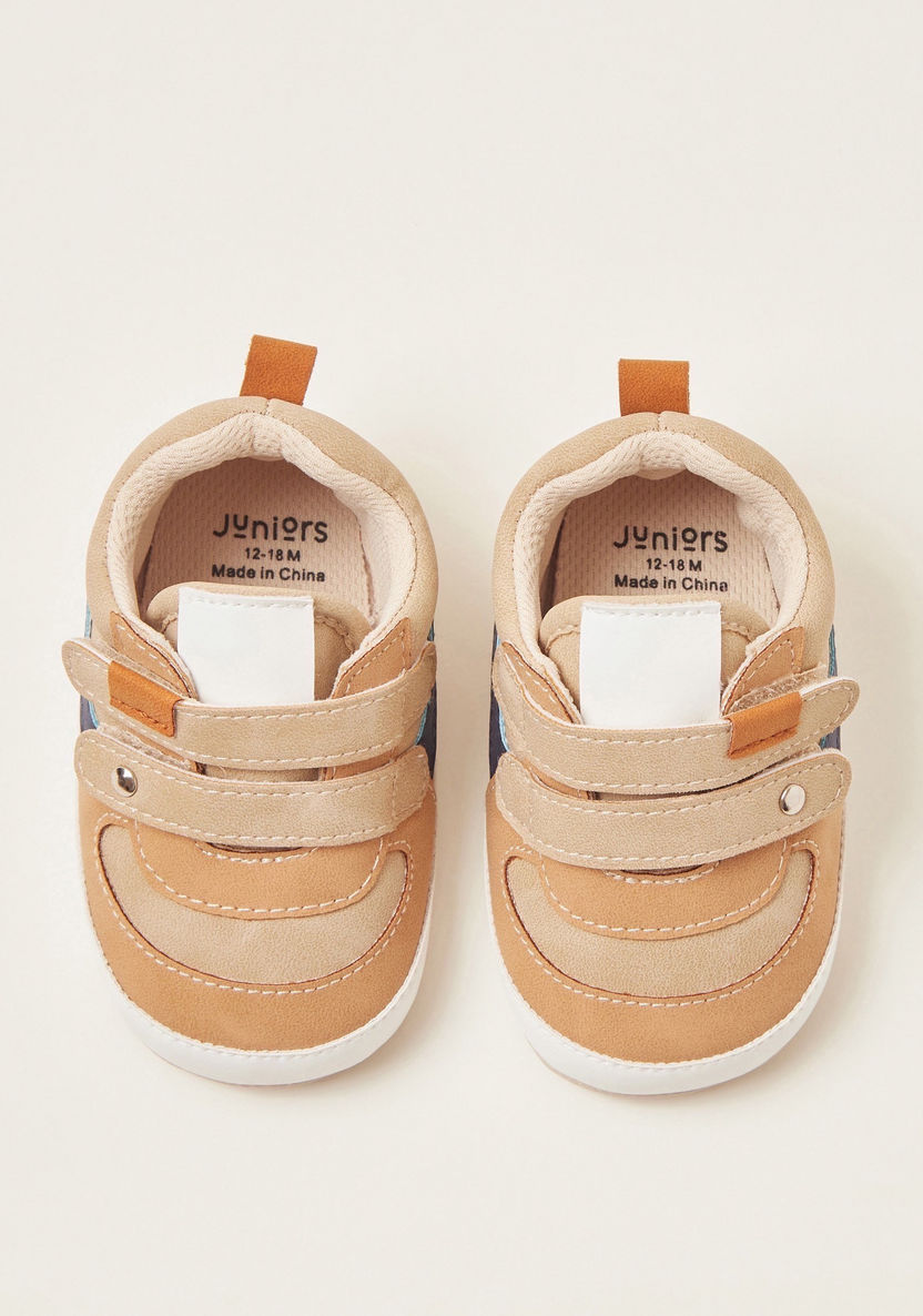 Juniors Textured Baby Shoes with Pull Tab-Booties-image-4