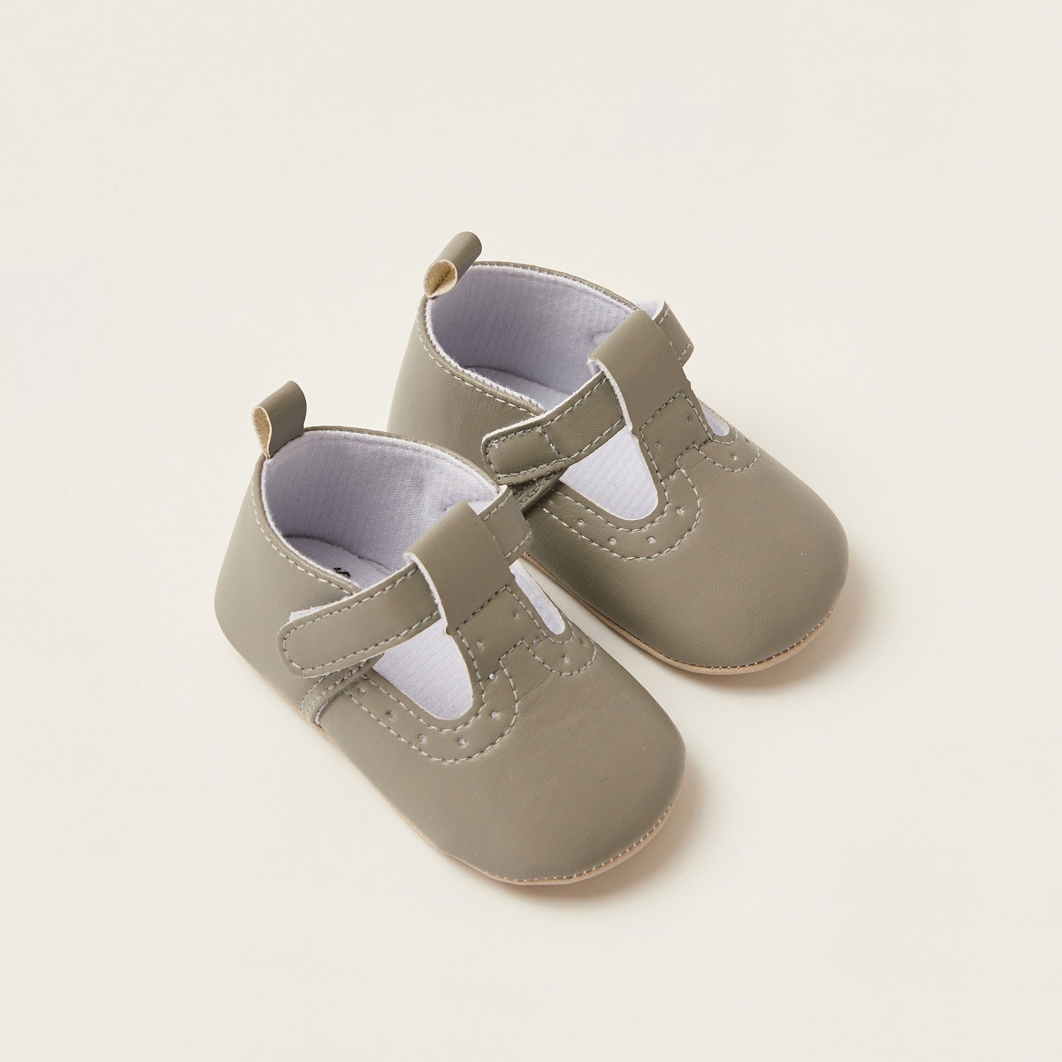 Juniors Stitch Detail Shoes with Hook and Loop Closure-baby-boys-shoes-closedshoes-image-2