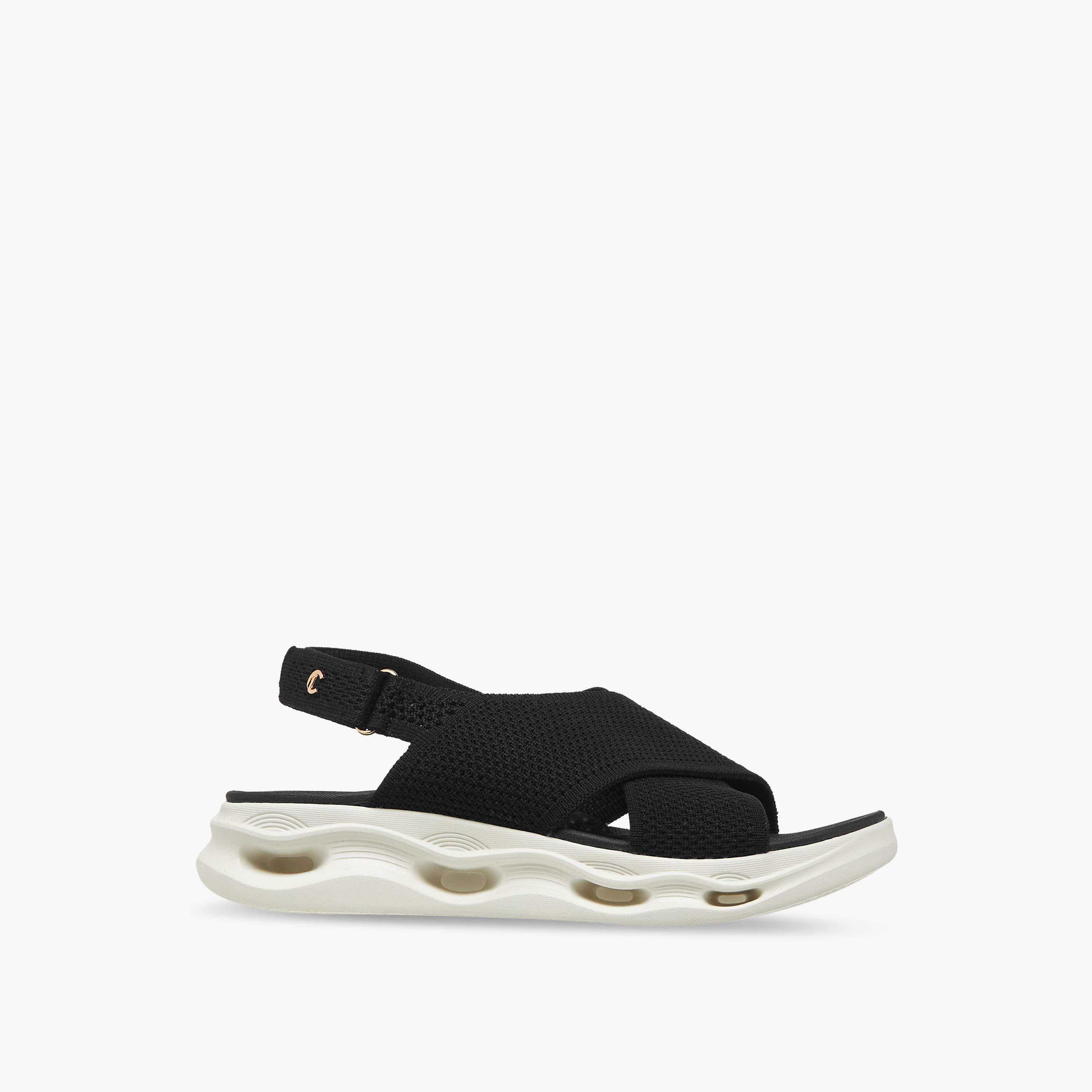 صندل بكعب بلاتفورم وأحزمة متقاطعة للنساء من لو كونفورت-women-shoes-sandals-heeled-image-3