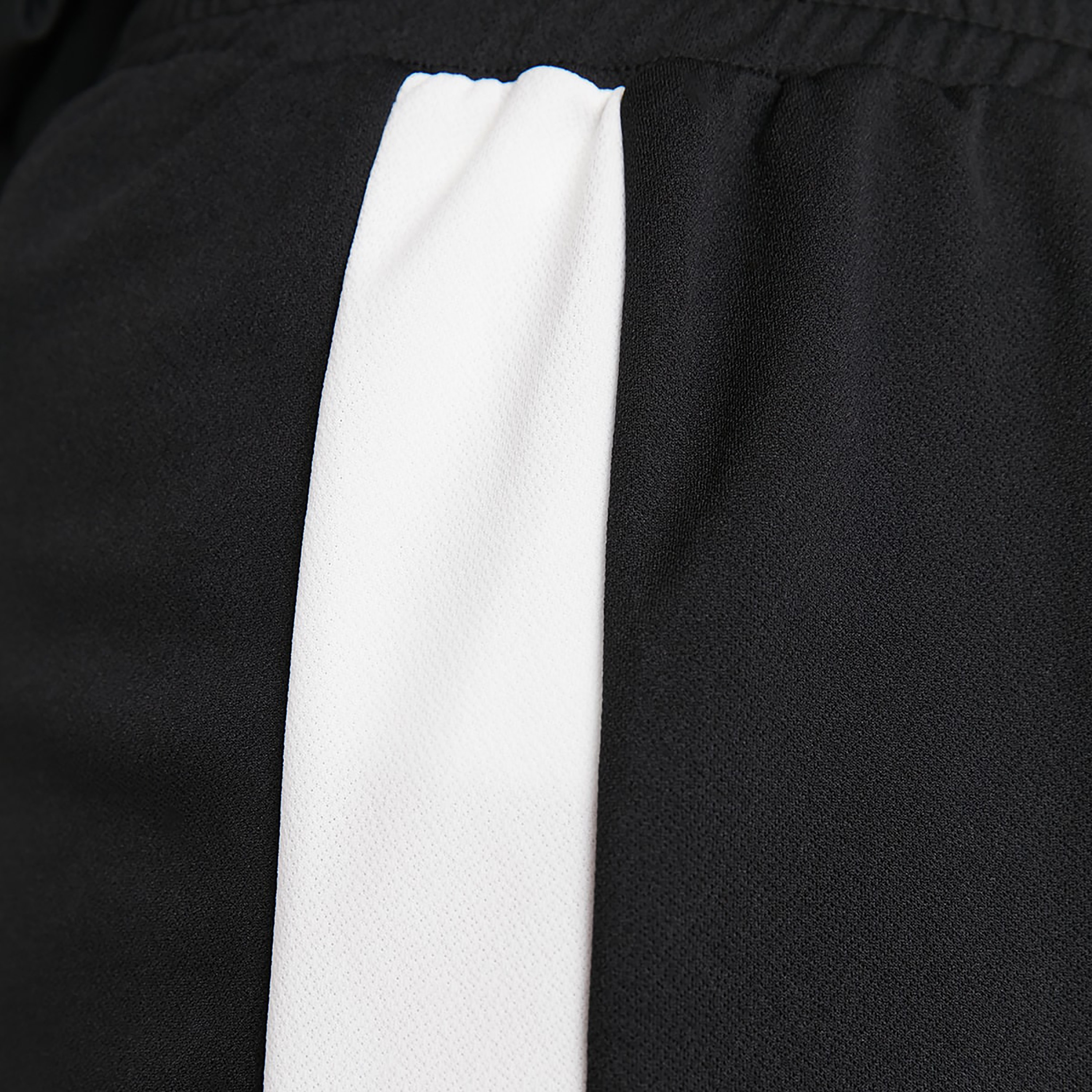 بنطلون نسائي أسود من ترينديول سادة بواسع الساق-women-clothing-bottoms-trousers-image-4