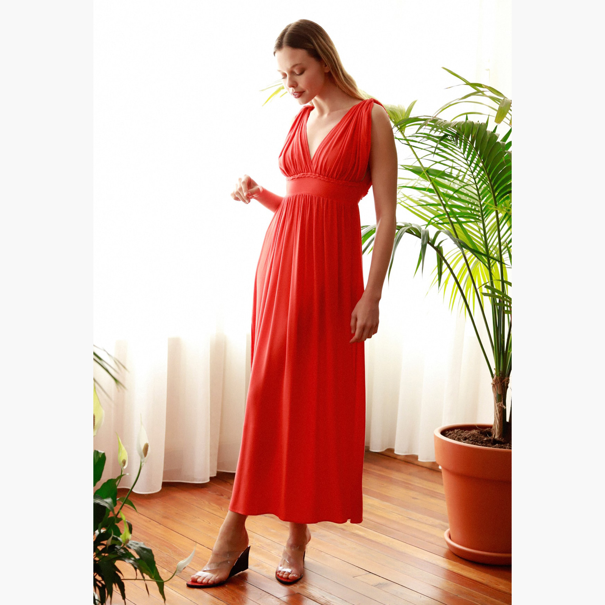 فستان طويل إيه لاين دون أكمام بارز الملمس وبياقة v من ترنيديول-women-clothing-dresses-image-2
