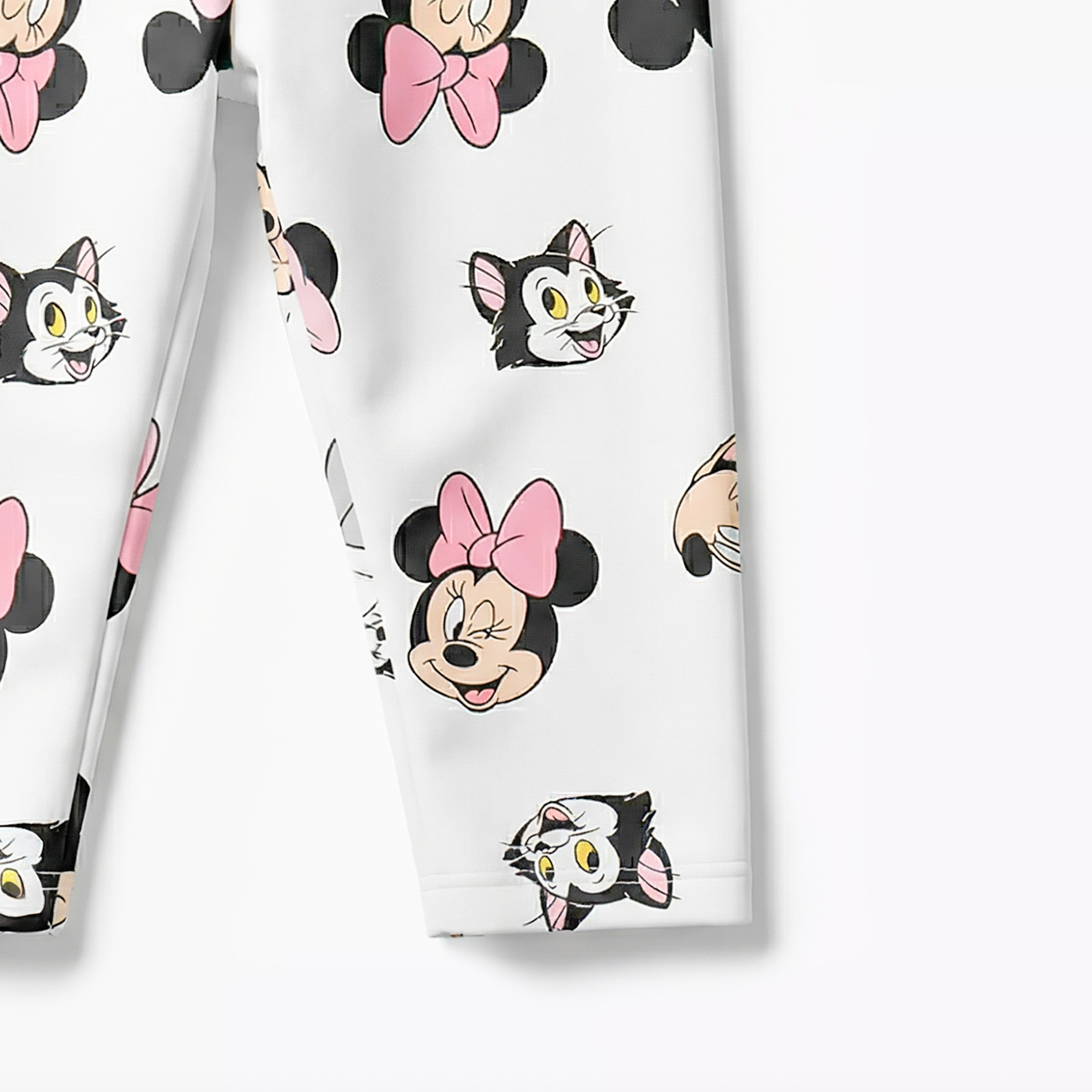 Disney Cotton Round Neck Long Sleeves Pyjama Set with Minnie Mouse Print-baby-girls-clothing-nightwear-pyjamasets-image-7