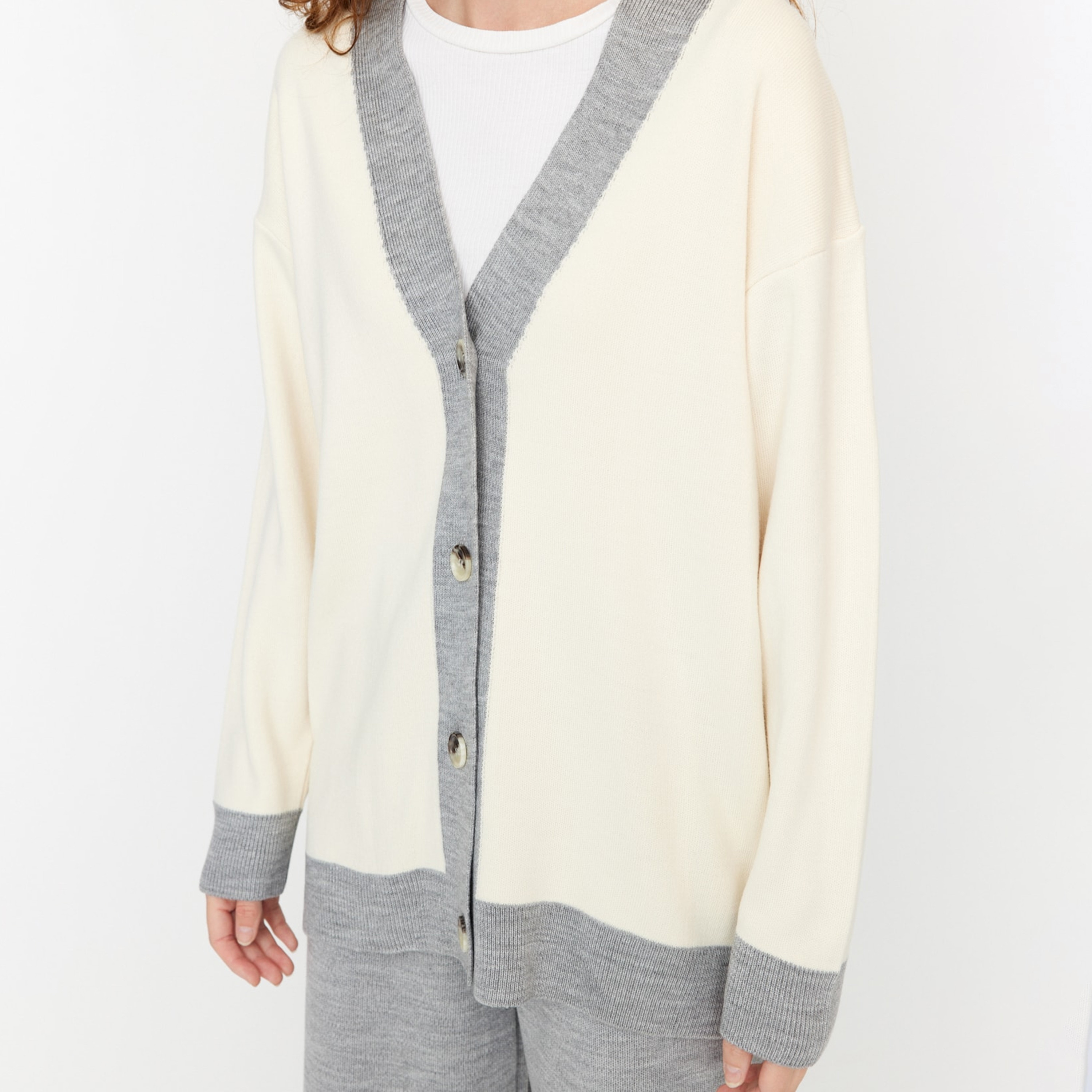 Trendyol Modest Color-Blocked Dropped Sleeves Women's Cardigan & Pants Set-women-clothing-coordsets-image-5