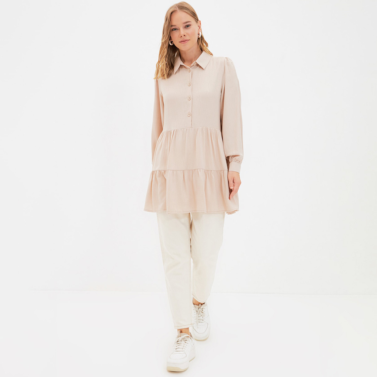 ترينديول اللون البيج قمم-women-clothing-shirtsandblouses-blouses-image-3