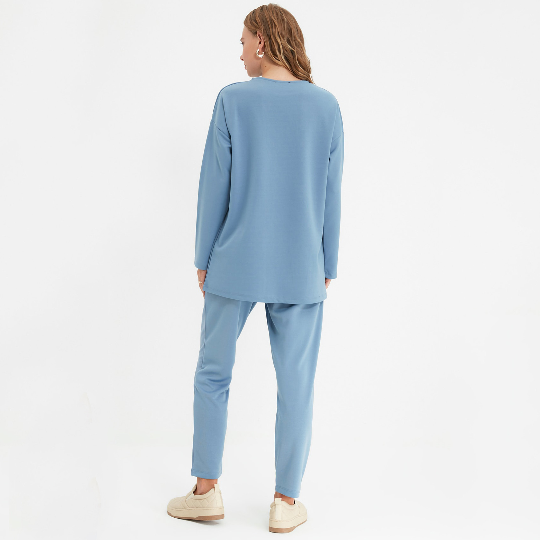 Trendyol Modest Women Solid Round Neck Top-Pant Set-women-clothing-coordsets-image-5