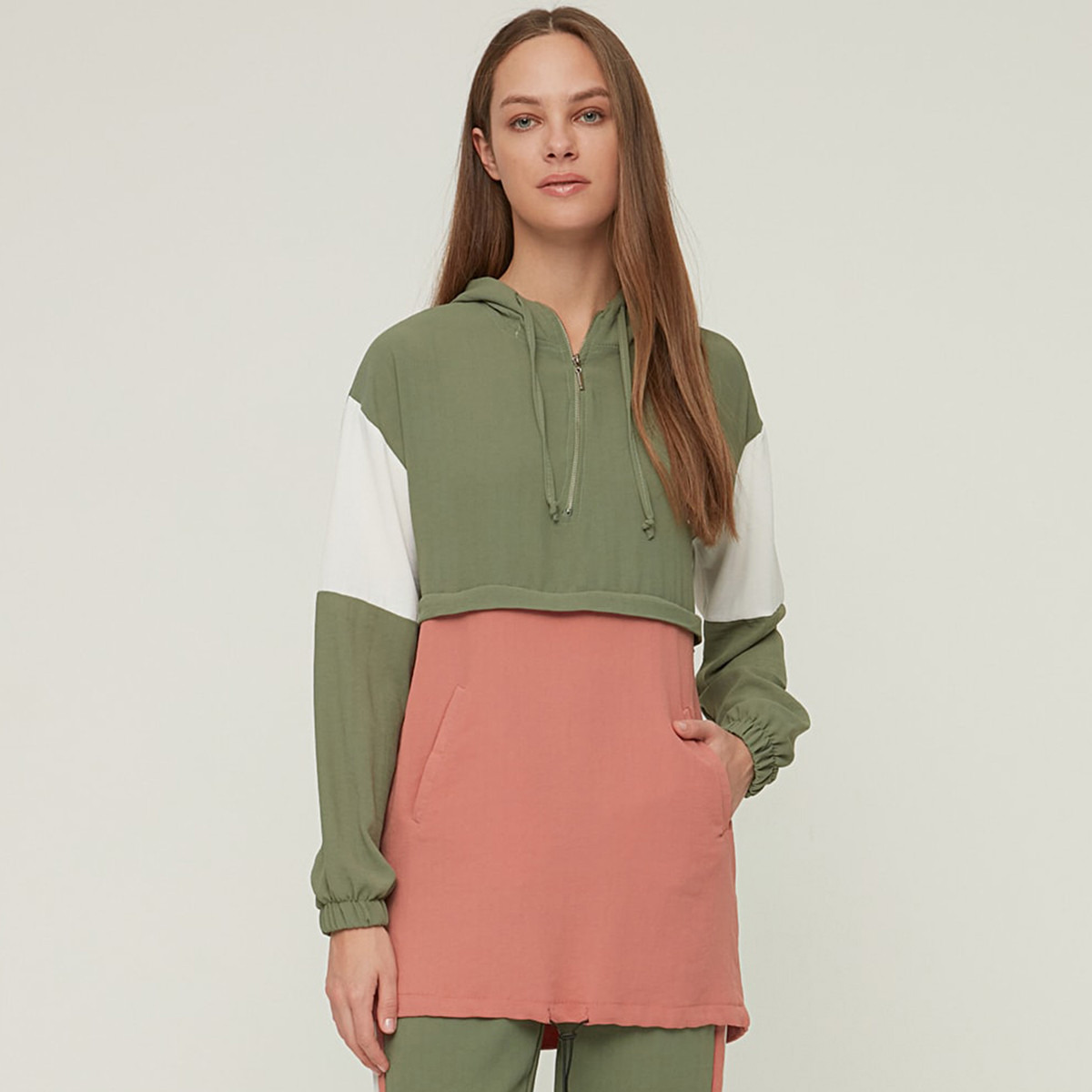 Trendyol Modest Women Colour Block Half Zippered Hoodie-Jogger Set-women-clothing-coordsets-image-3