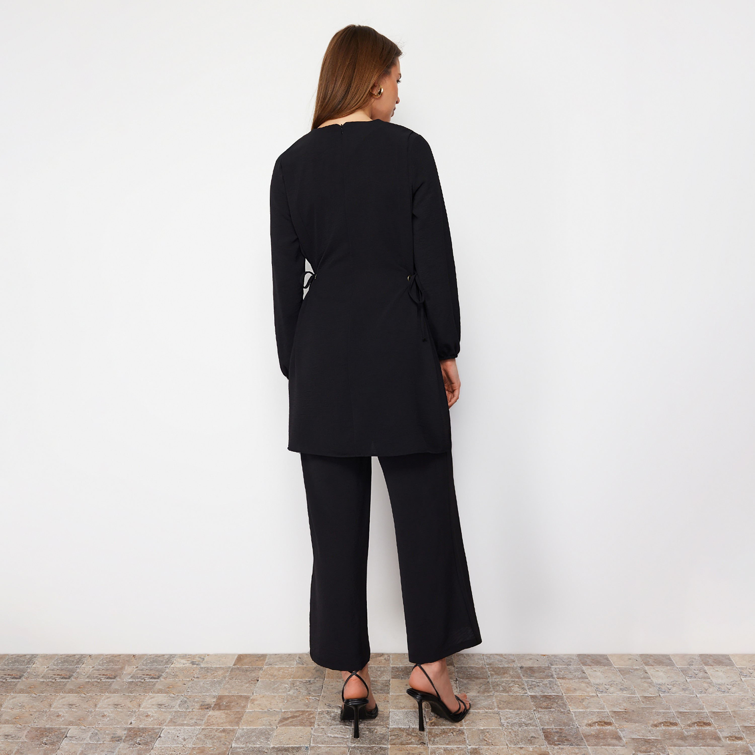 Trendyol Modest Black Textured Elastic Cuffed Women's Tunic & Pants Sets-women-clothing-coordsets-image-7