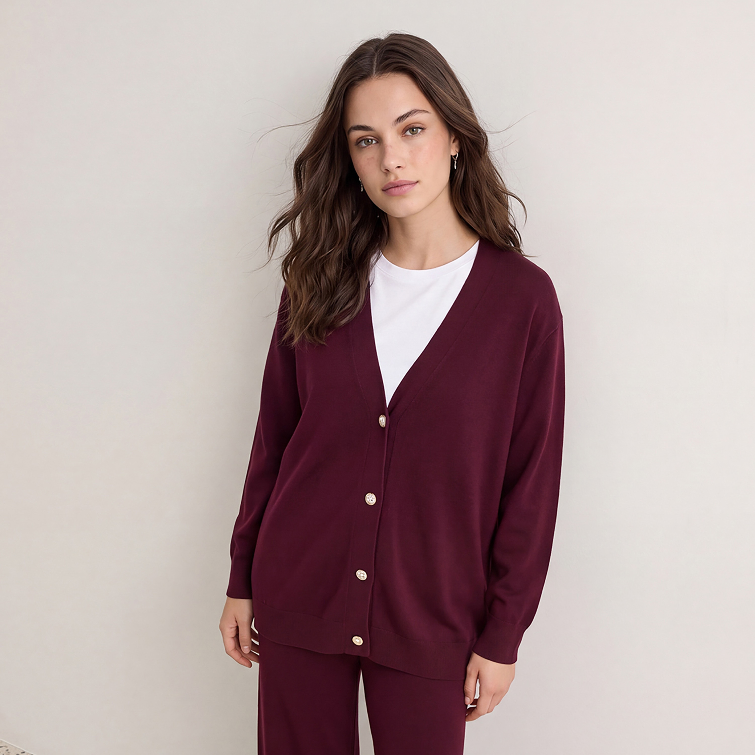 طقم كارديجان وبنطلون حريمي محتشم بأكمام مسدلة من ترينديول-women-clothing-coordsets-image-3
