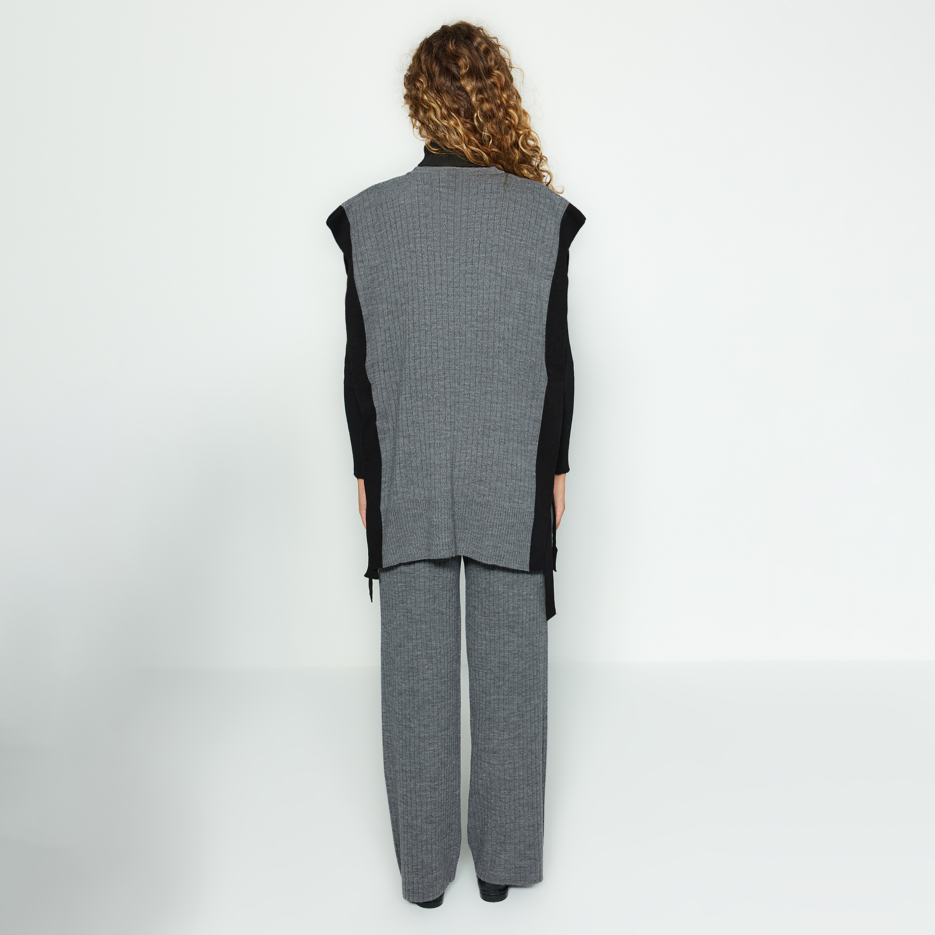 Trendyol Modest Grey Ribbed Women's Cardigan & Pants Set-women-clothing-coordsets-image-5