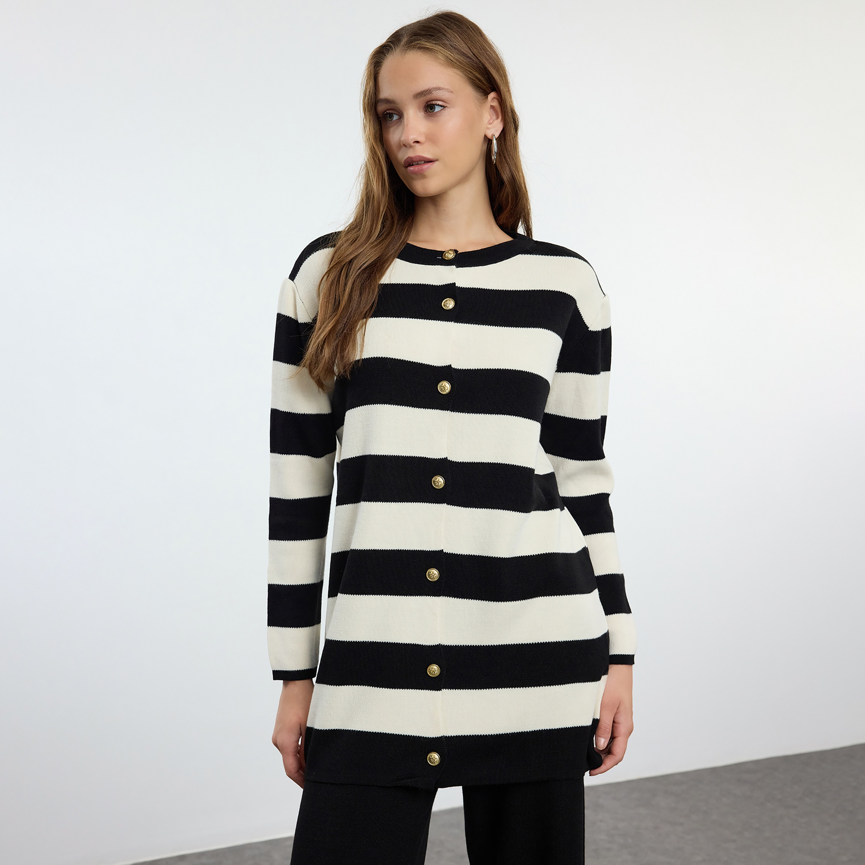 Trendyol Modest Black Striped Dropped Sleeves Women's Cardigan & Pants Set-women-clothing-coordsets-image-2
