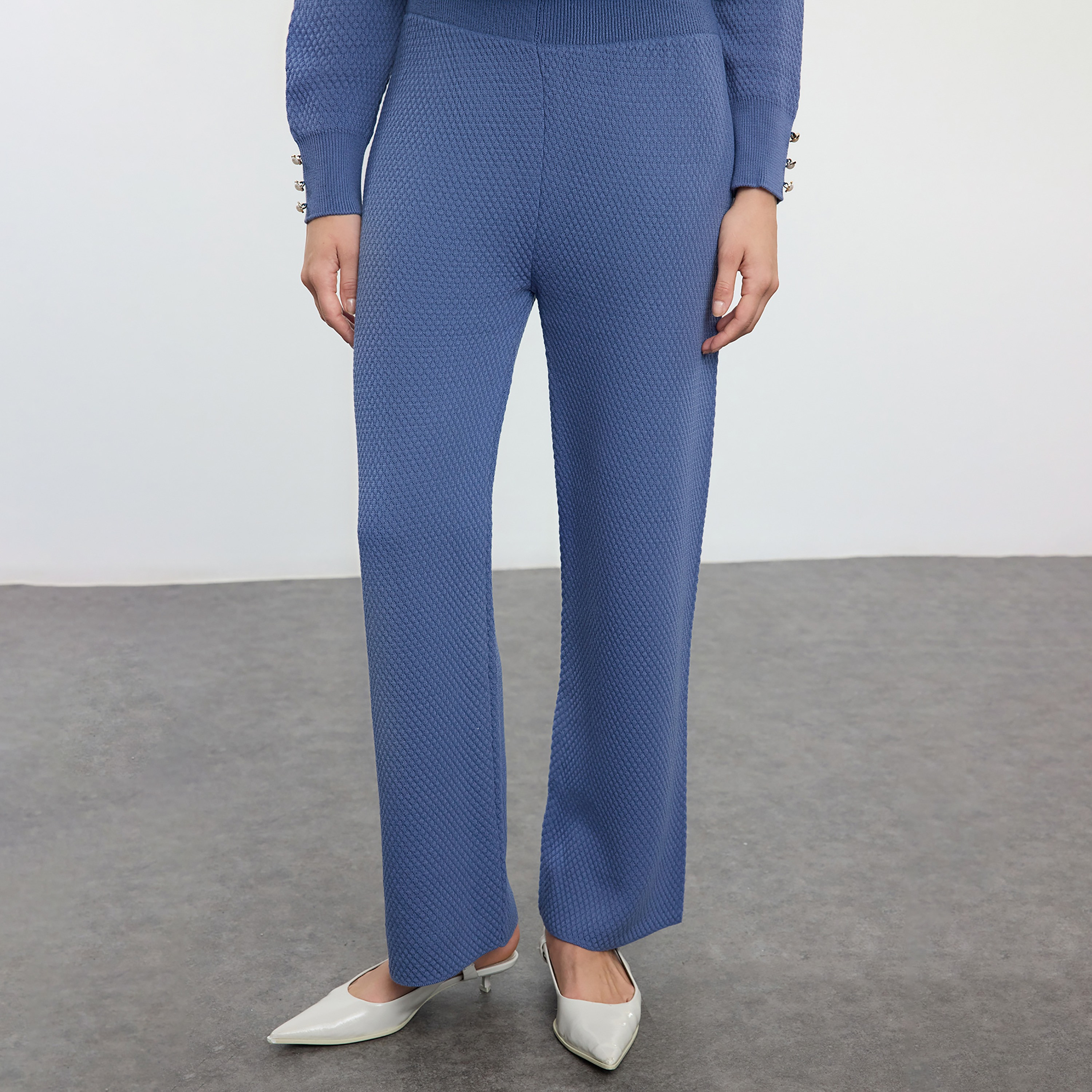 Trendyol Modest Indigo Geometric Knit Women's Cardigan & Pants Set-women-clothing-coordsets-image-3