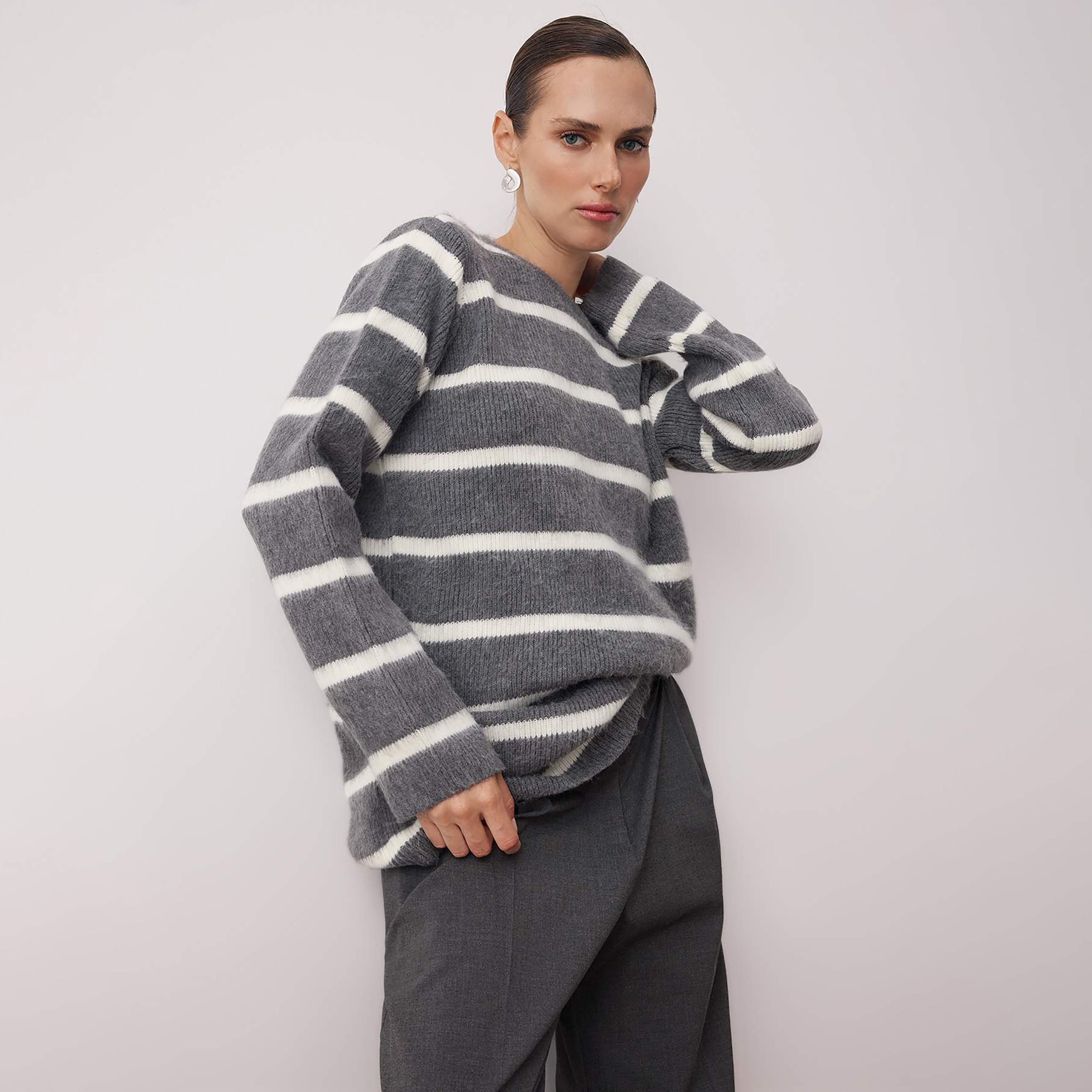 Trendyol Modest Striped Women's Sweater-women-winterwear-cardigansandjumpers-jumpers-image-1
