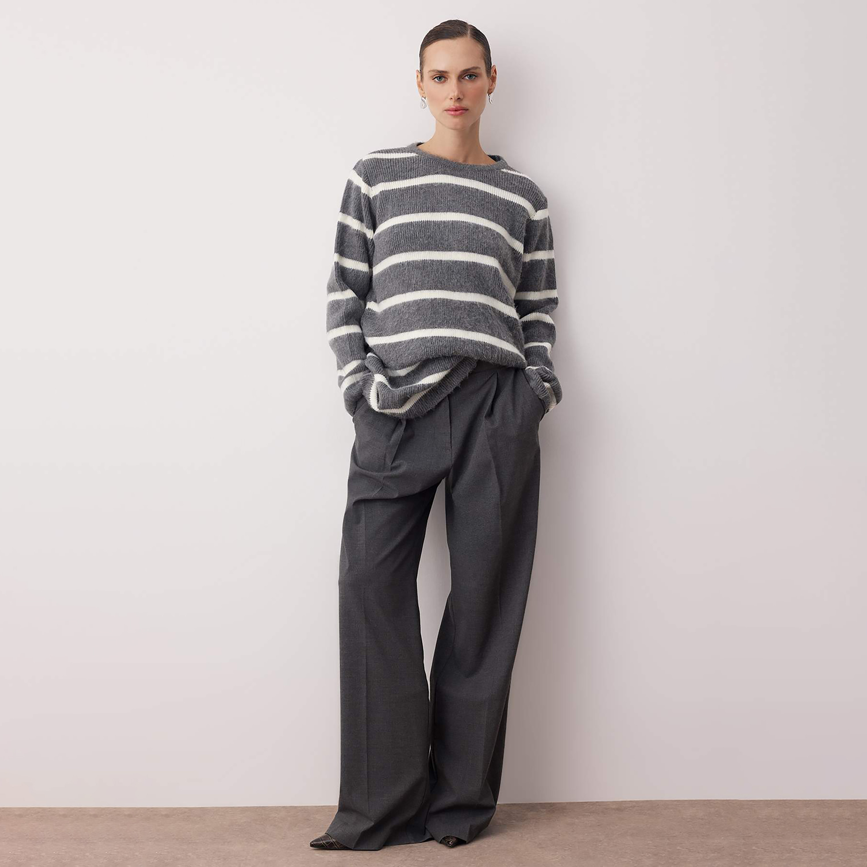 Trendyol Modest Striped Women's Sweater-women-winterwear-cardigansandjumpers-jumpers-image-2