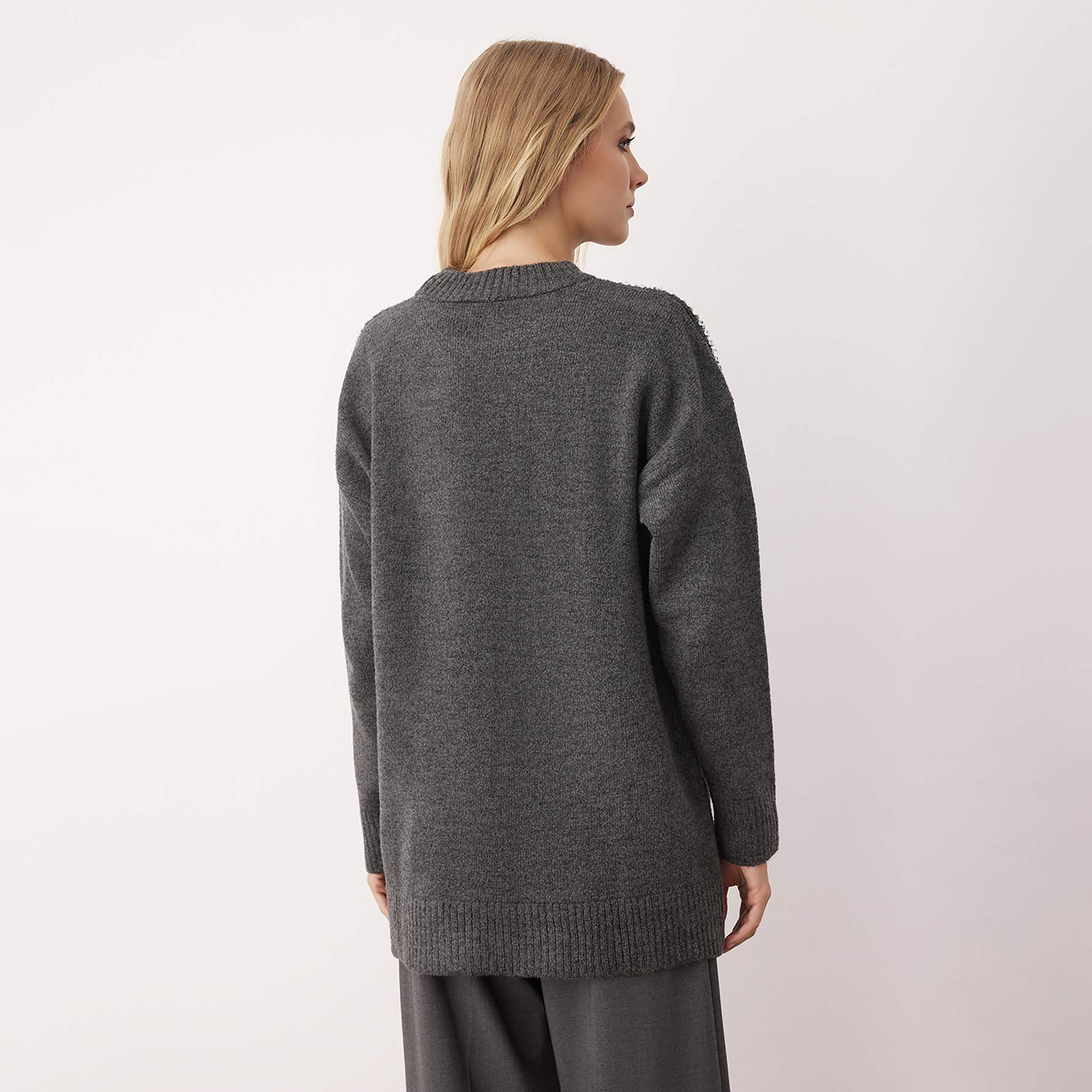 Trendyol Modest Grey Rhinestone Detailed Mock Neck Dropped Sleeves Women's Sweater-women-winterwear-cardigansandjumpers-jumpers-image-3