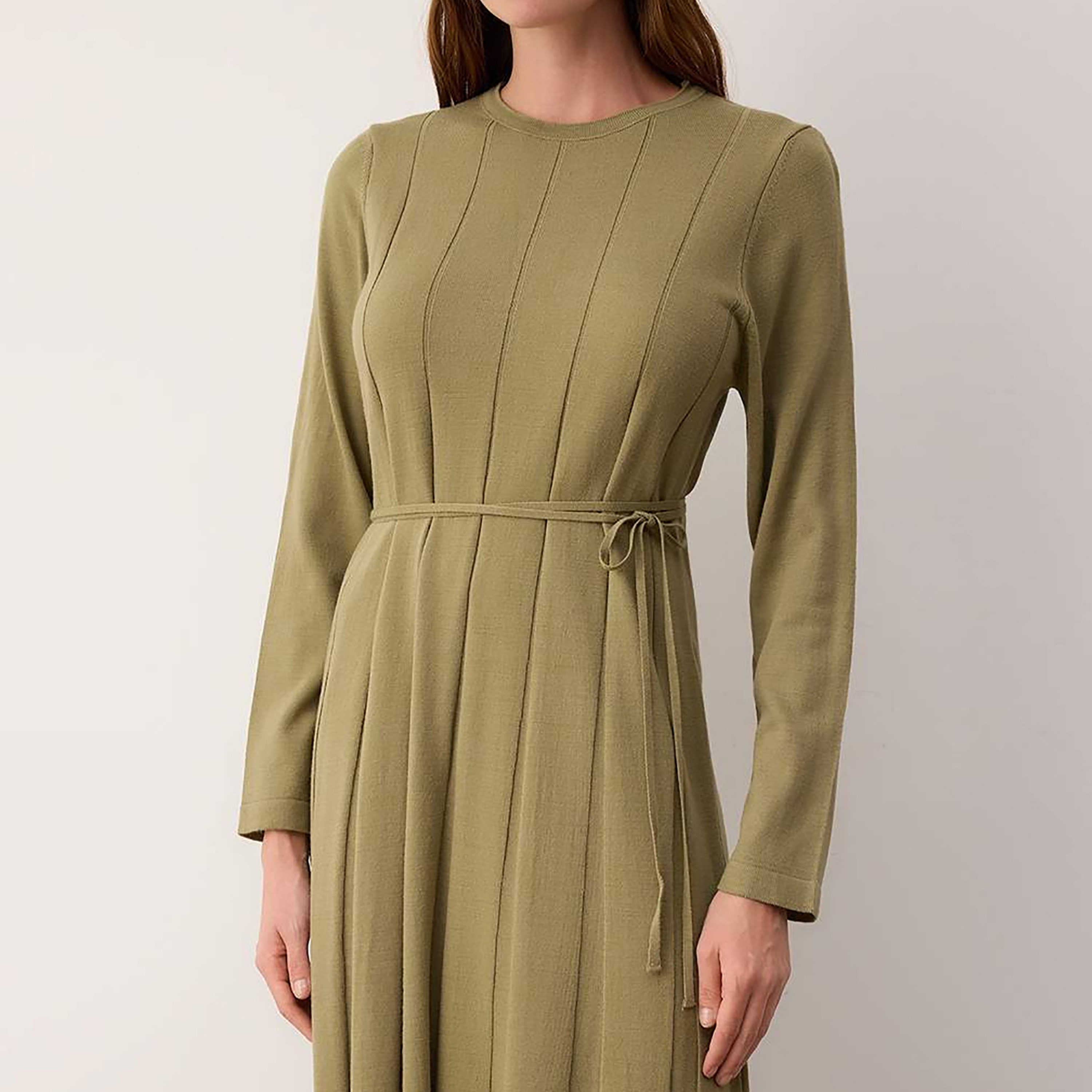 Trendyol Modest Green Panel Textured Fitted Sleeves Fit & Flared Women's Midi Dress-women-clothing-dresses-image-4