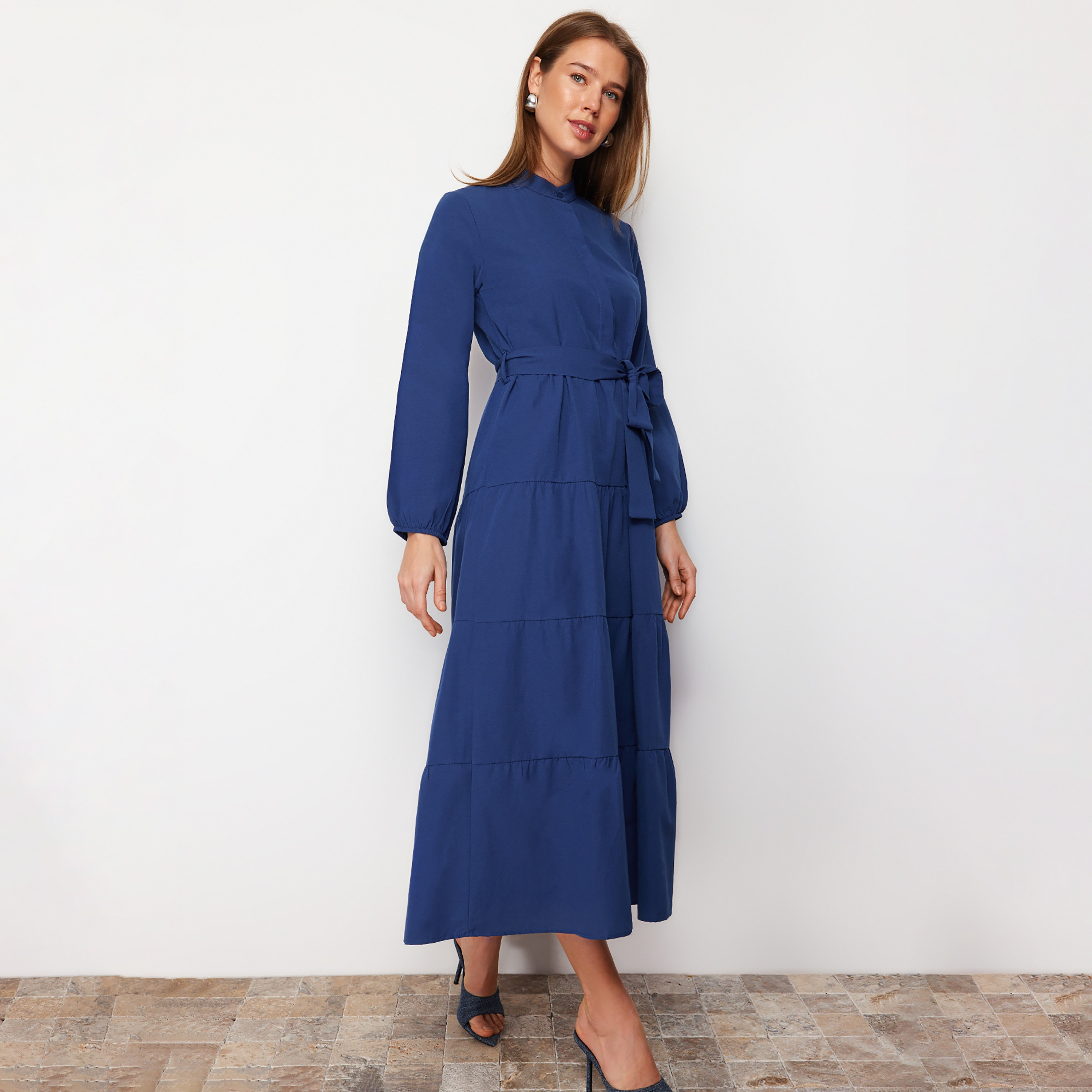 Trendyol Modest Band Collar Tiered Women's Maxi Dress-women-clothing-dresses-image-3