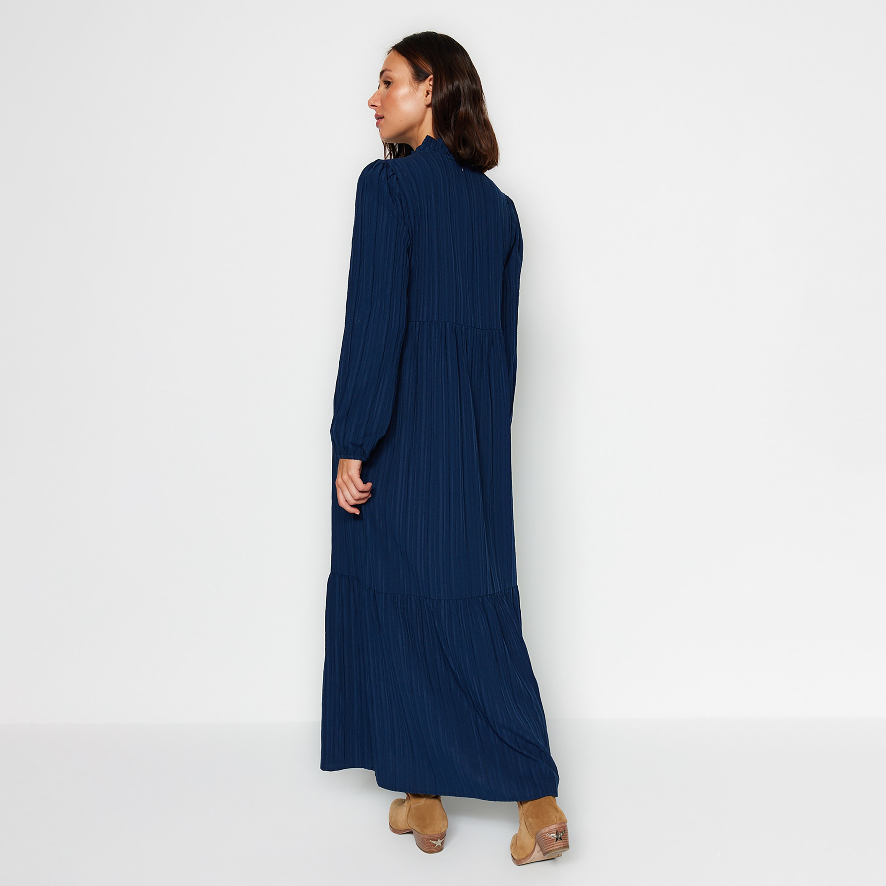 Trendyol Modest Textured Ruffled Neck Tiered Women's Maxi Dress-women-clothing-dresses-image-5