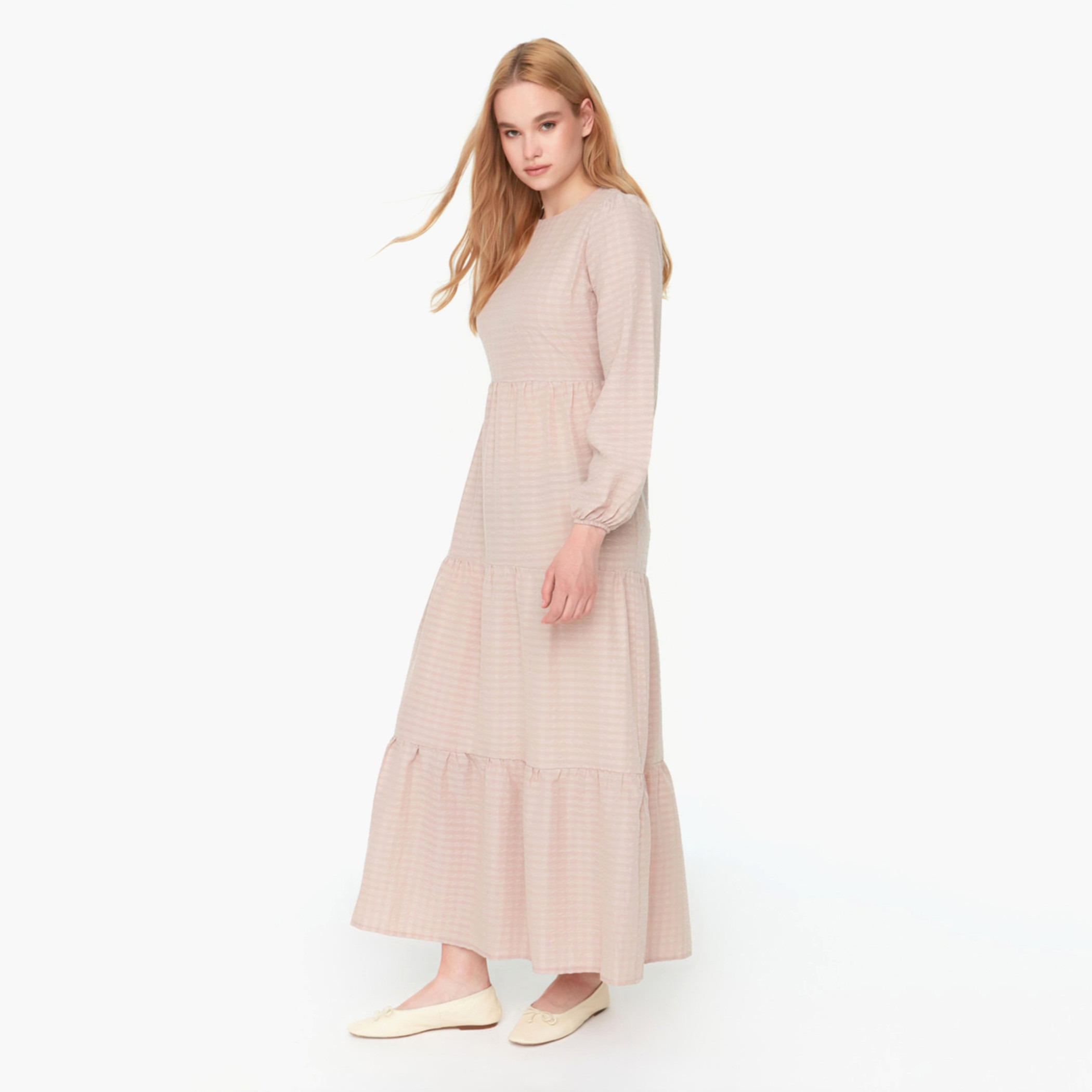 Trendyol Women Checked Pink Back Zipper Balloon Sleeve Maxi Dress-women-clothing-dresses-image-2