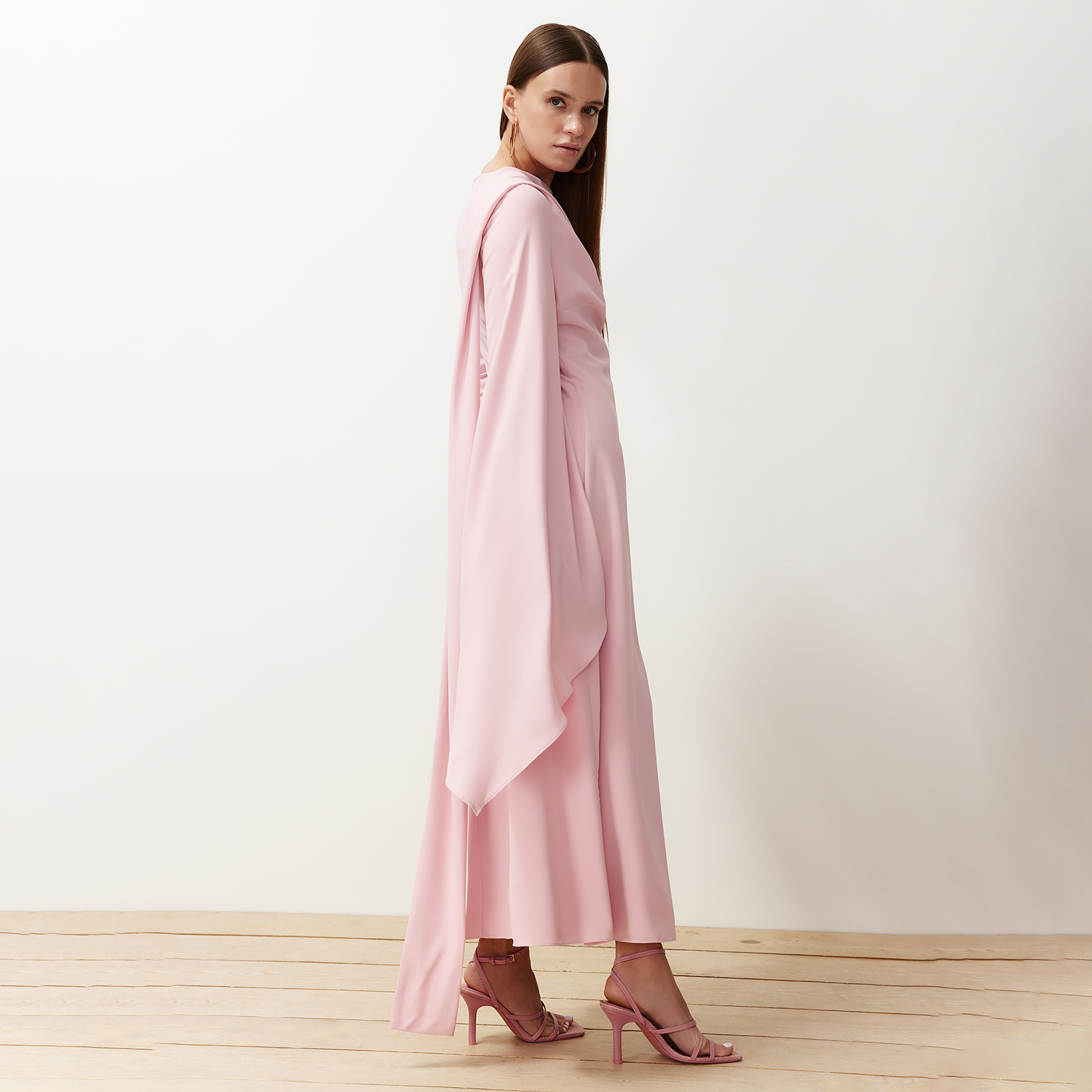 فستان سهرة نسائي ماكسي محتشم بأكمام واسعة-women-clothing-dresses-image-4