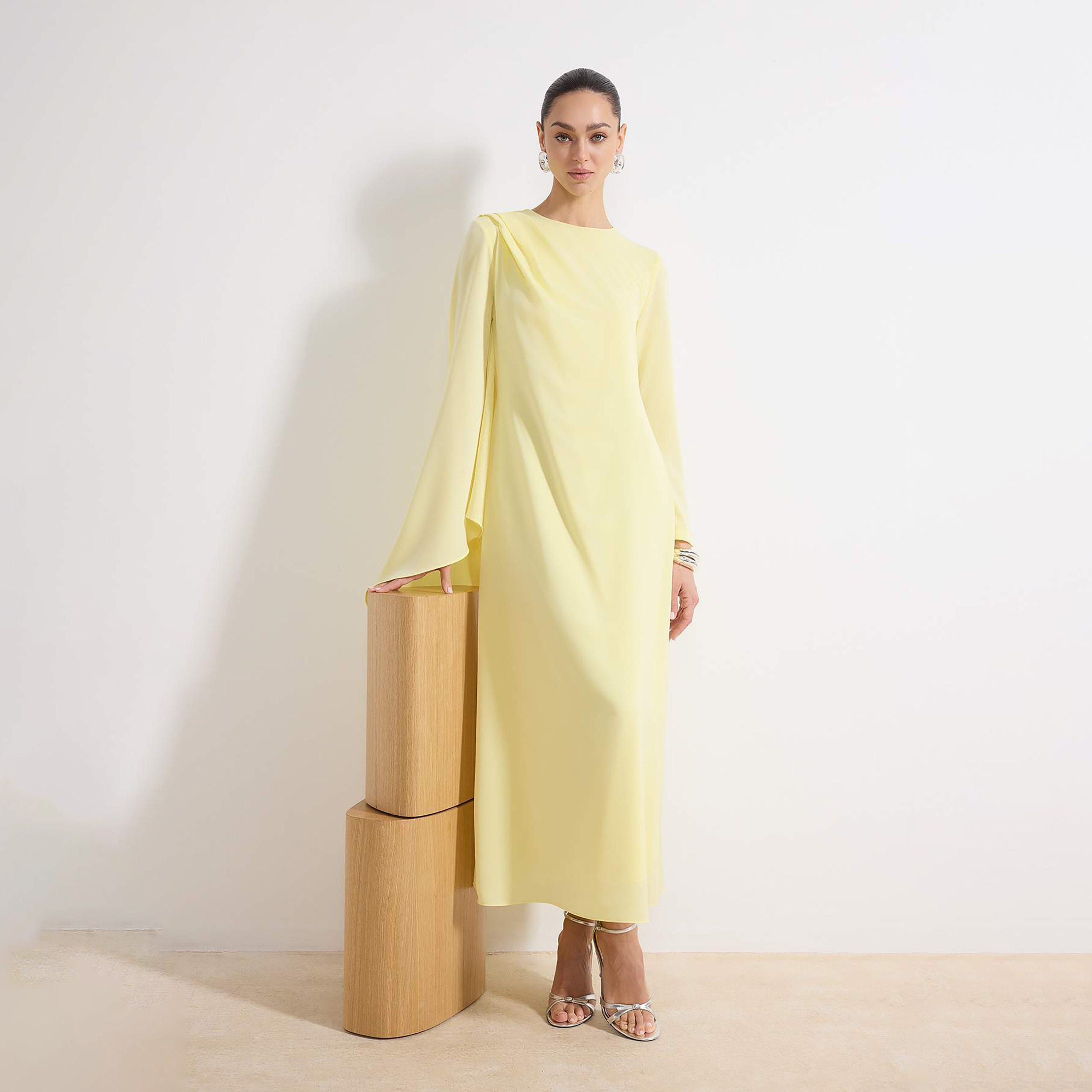 فستان سهرة نسائي ماكسي محتشم بأكمام واسعة-women-clothing-dresses-image-1