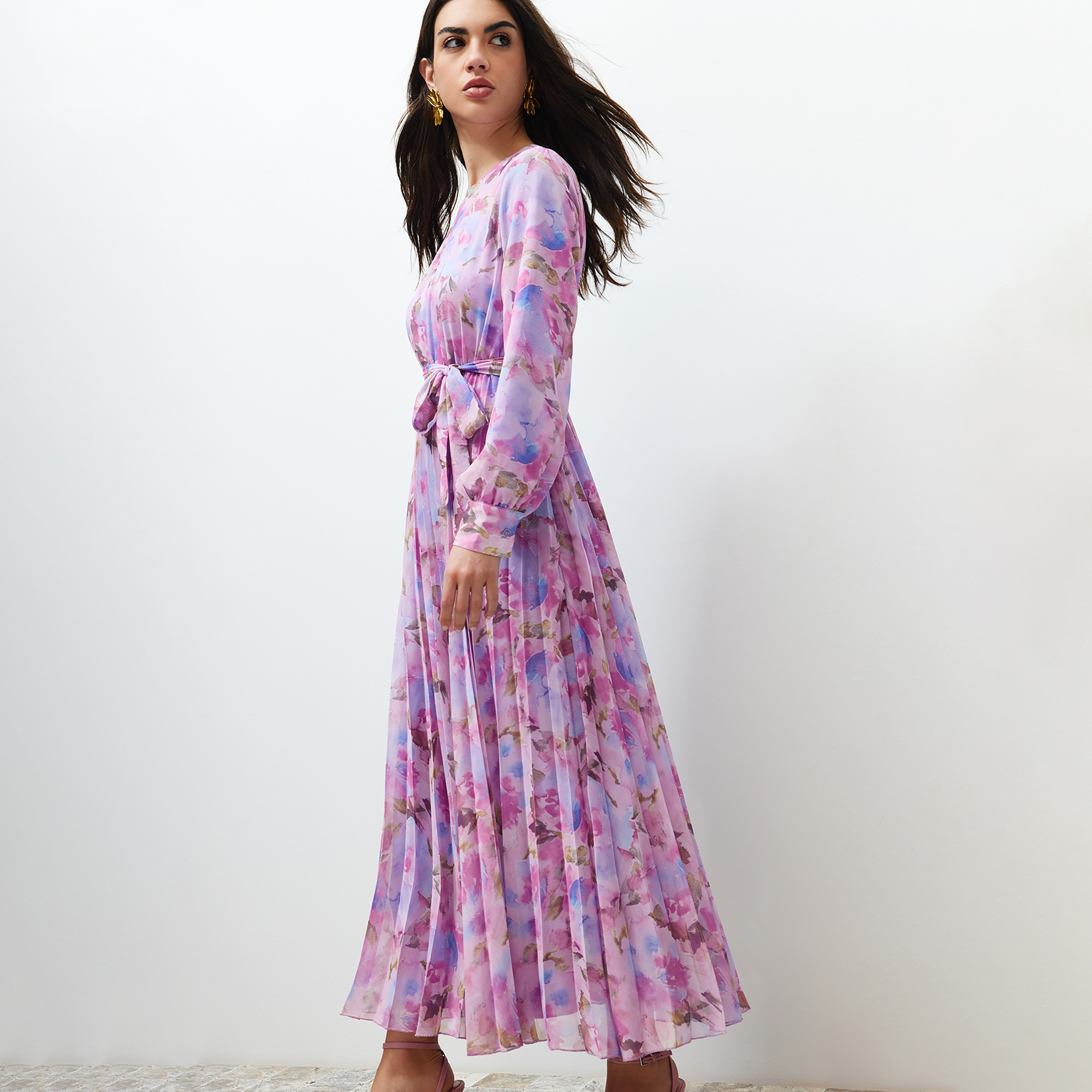Trendyol Modest Multicolor Abstract Floral Chiffon Bishop Sleeves Fit & Flared Women's Maxi Dress-women-clothing-dresses-image-2