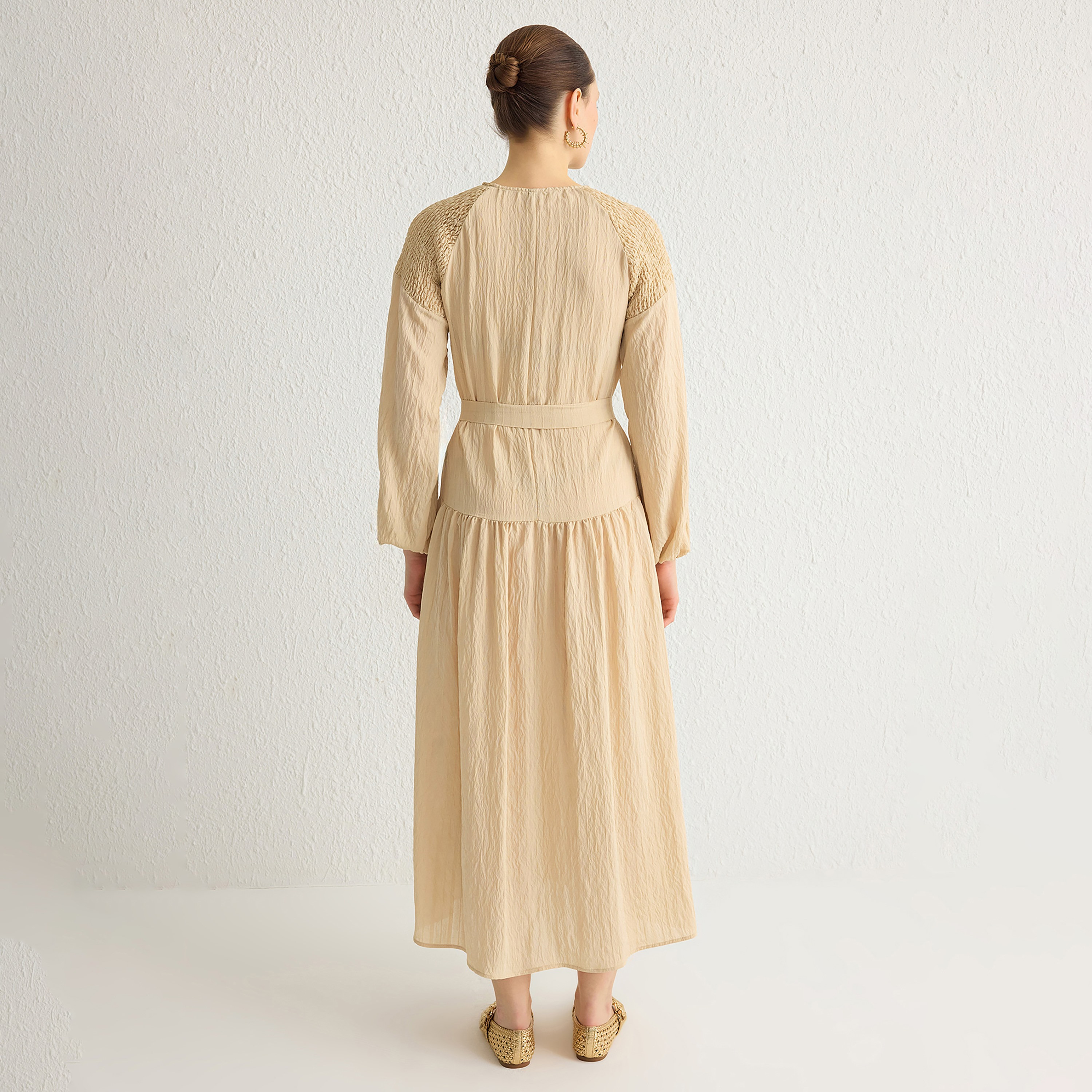Trendyol Modest Beige Textured Raglan Sleeves Tiered Women's Midi Dress-women-clothing-dresses-image-3