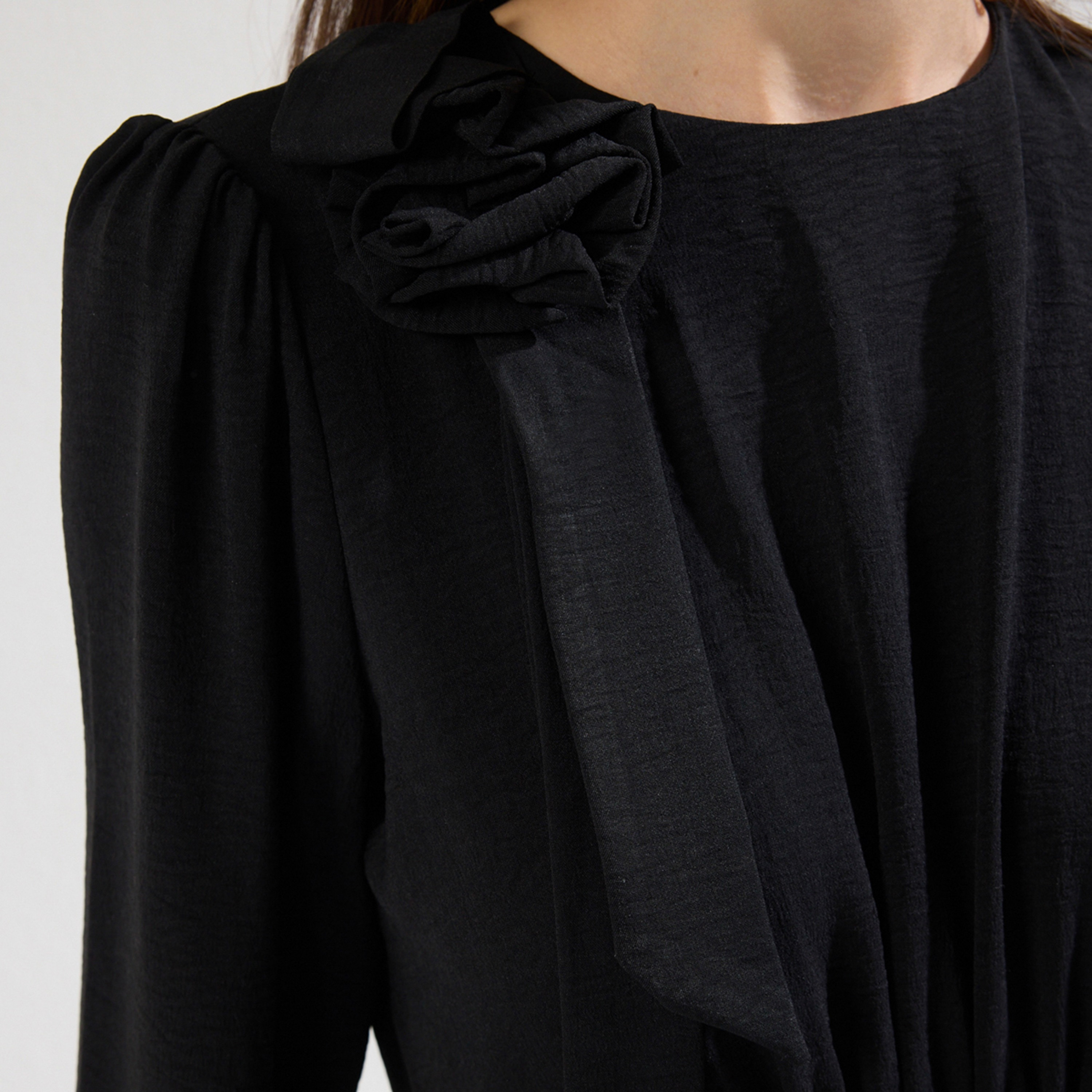 Trendyol Modest Black Textured Aerobin Women's Maxi Dress-women-clothing-dresses-image-4