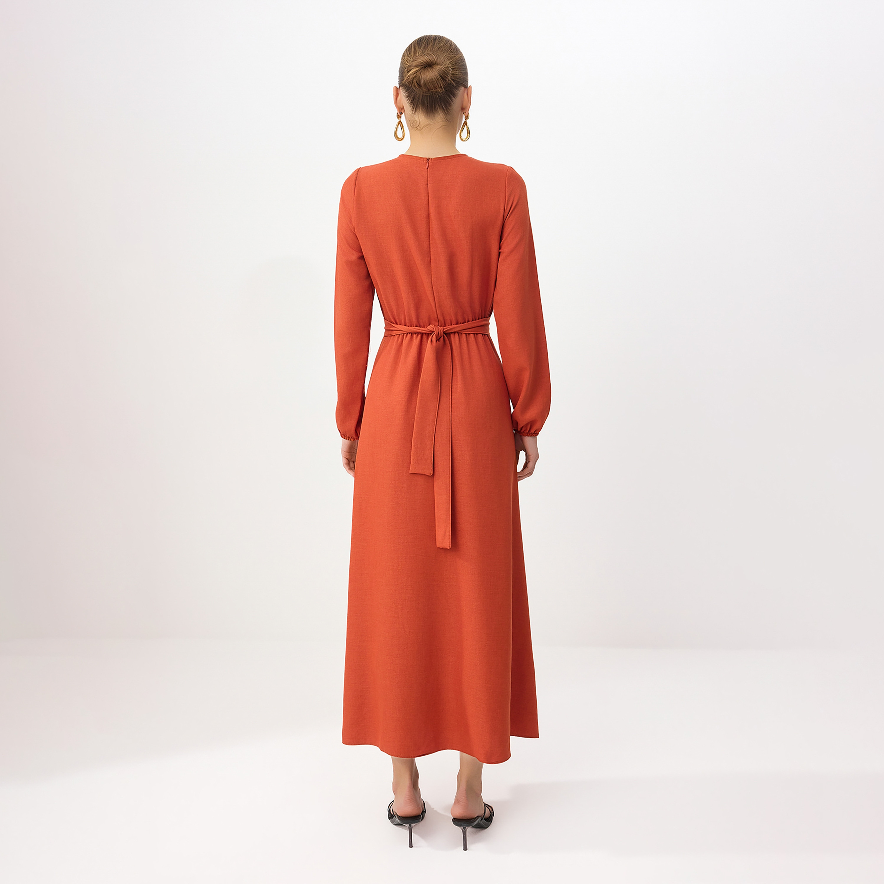 فستان ماكسي حريمي محتشم بأساور مطاطية من ترينديول-women-clothing-dresses-image-3