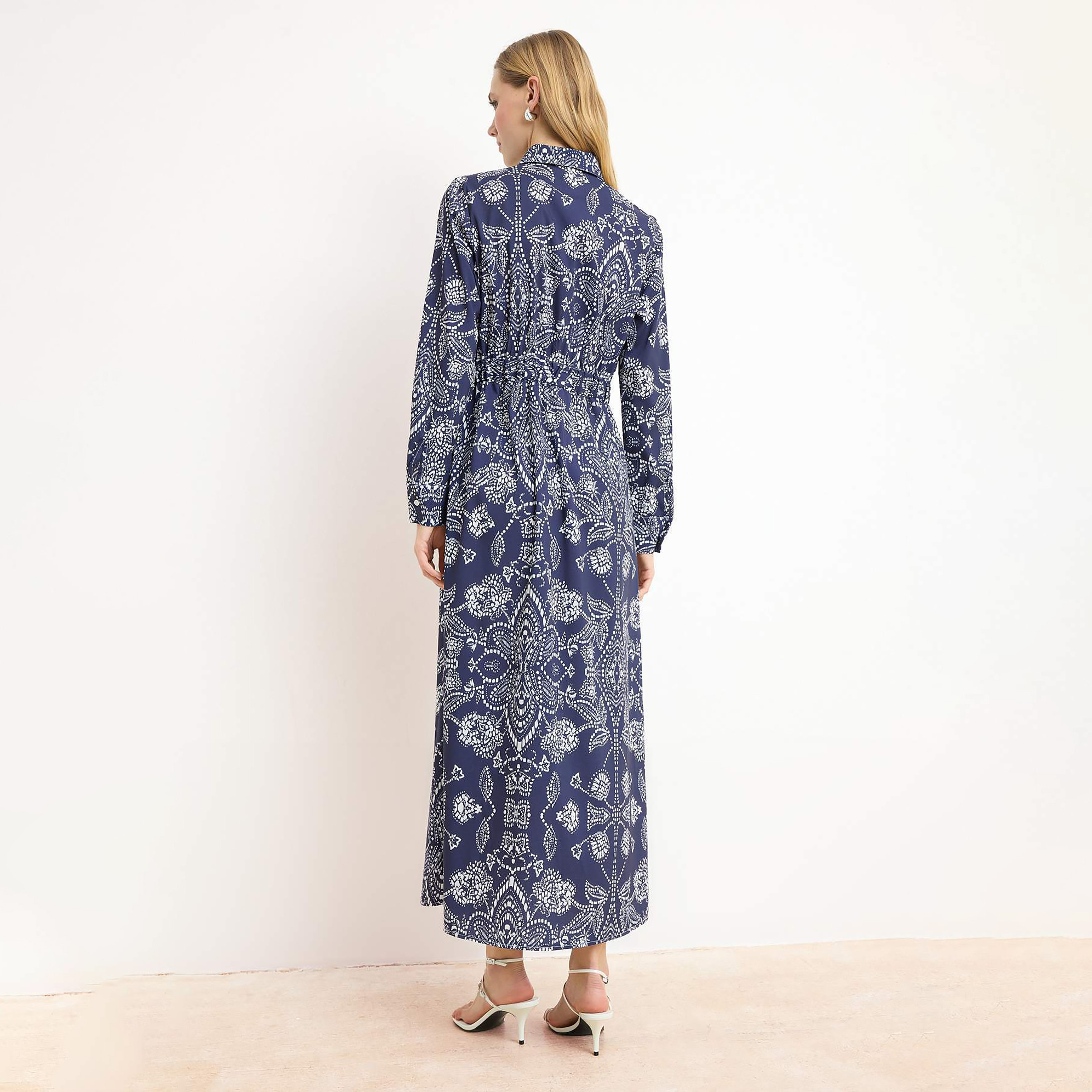 Trendyol Modest Blue Ethnic Print Terrycotton Collared Women's Maxi Shirt Dress-women-clothing-dresses-image-3