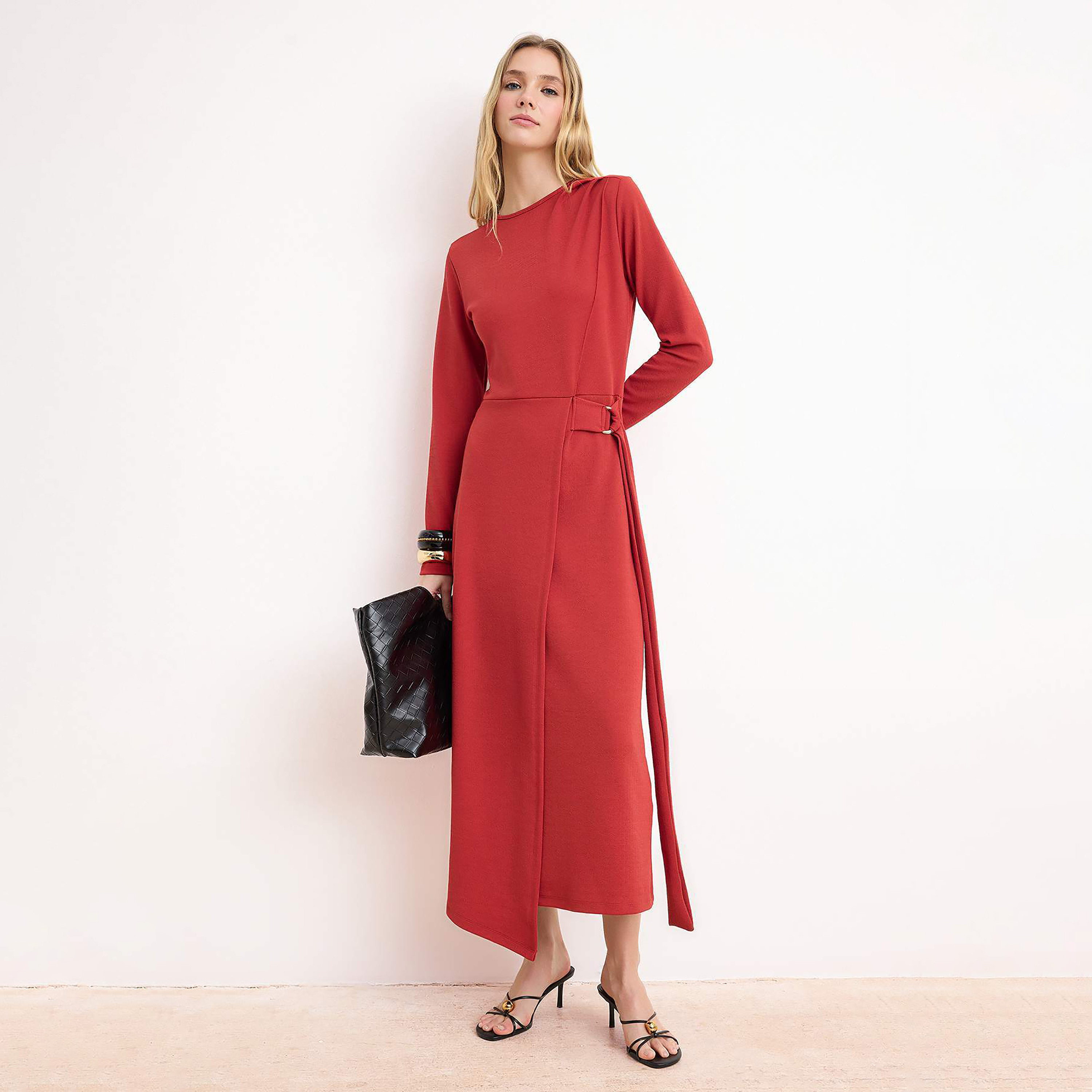 Trendyol Modest Crepe Fitted Sleeves Fit & Flared Women's Maxi Dress-women-clothing-dresses-image-1