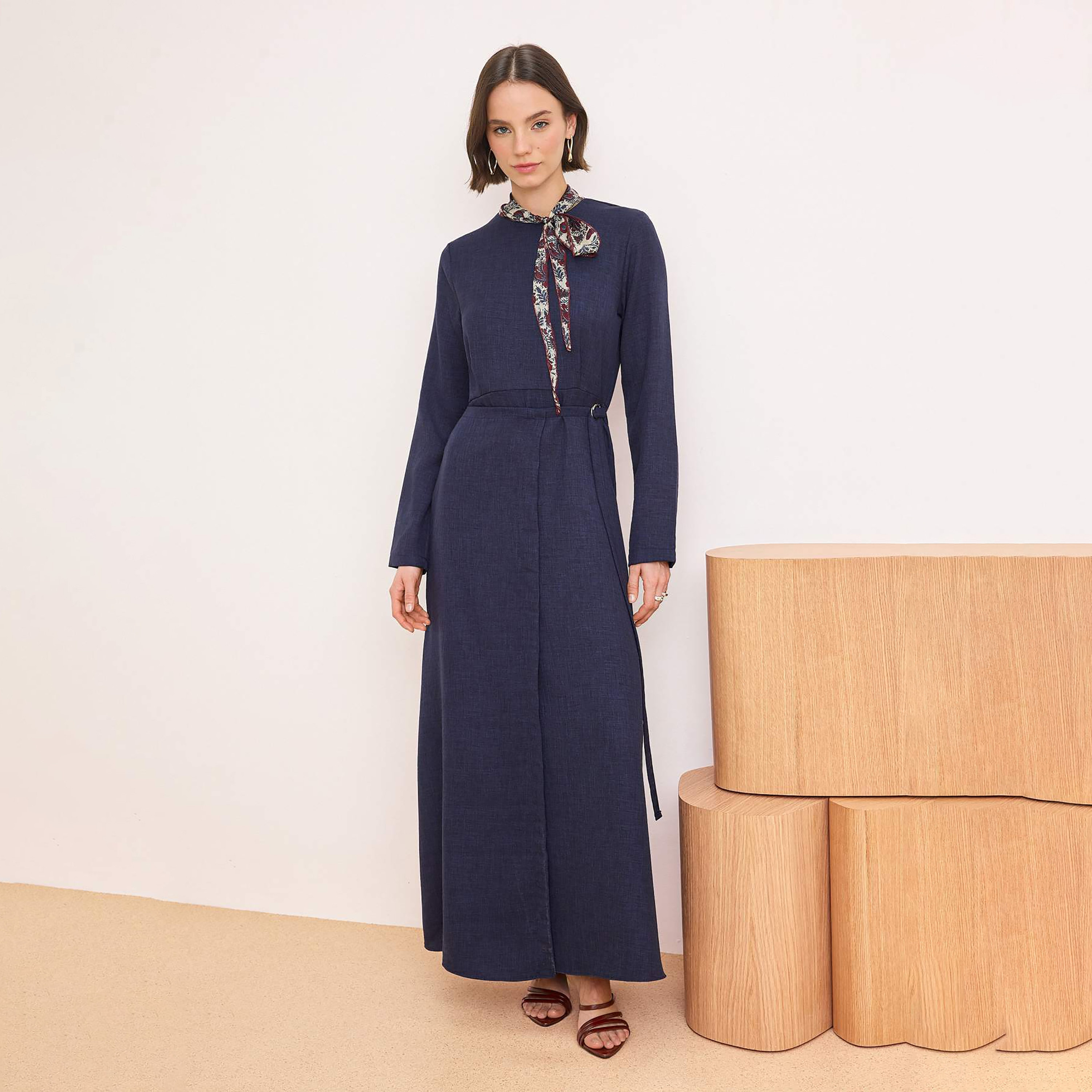 Trendyol Modest Blue Fit & Flared Women's Maxi Dress-women-clothing-dresses-image-1