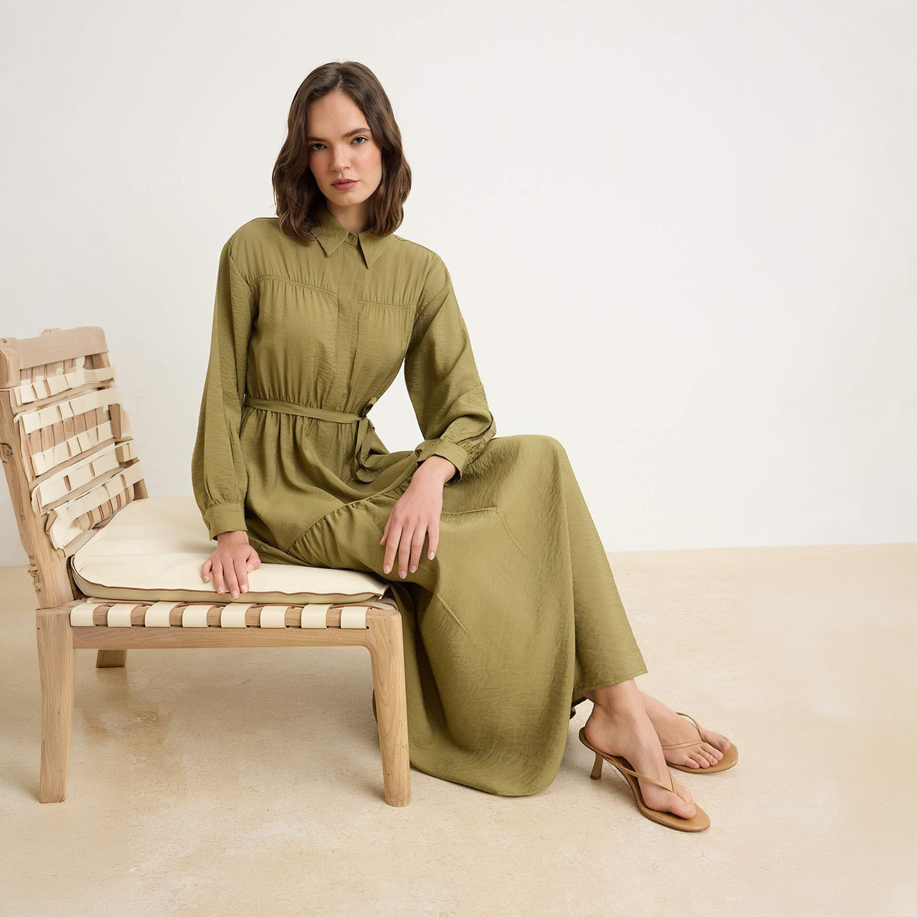 Trendyol Modest Green Gathered Collared Cuffed Sleeves Tiered Women's Maxi Dress-women-clothing-dresses-image-2