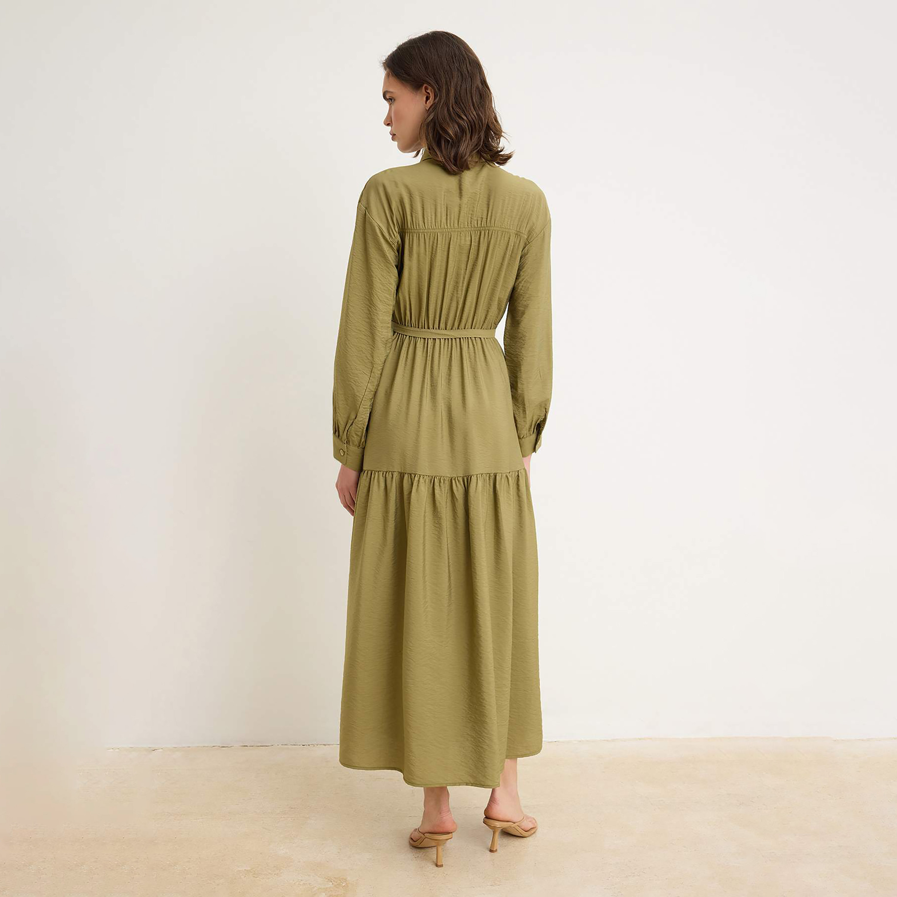 Trendyol Modest Green Gathered Collared Cuffed Sleeves Tiered Women's Maxi Dress-women-clothing-dresses-image-3