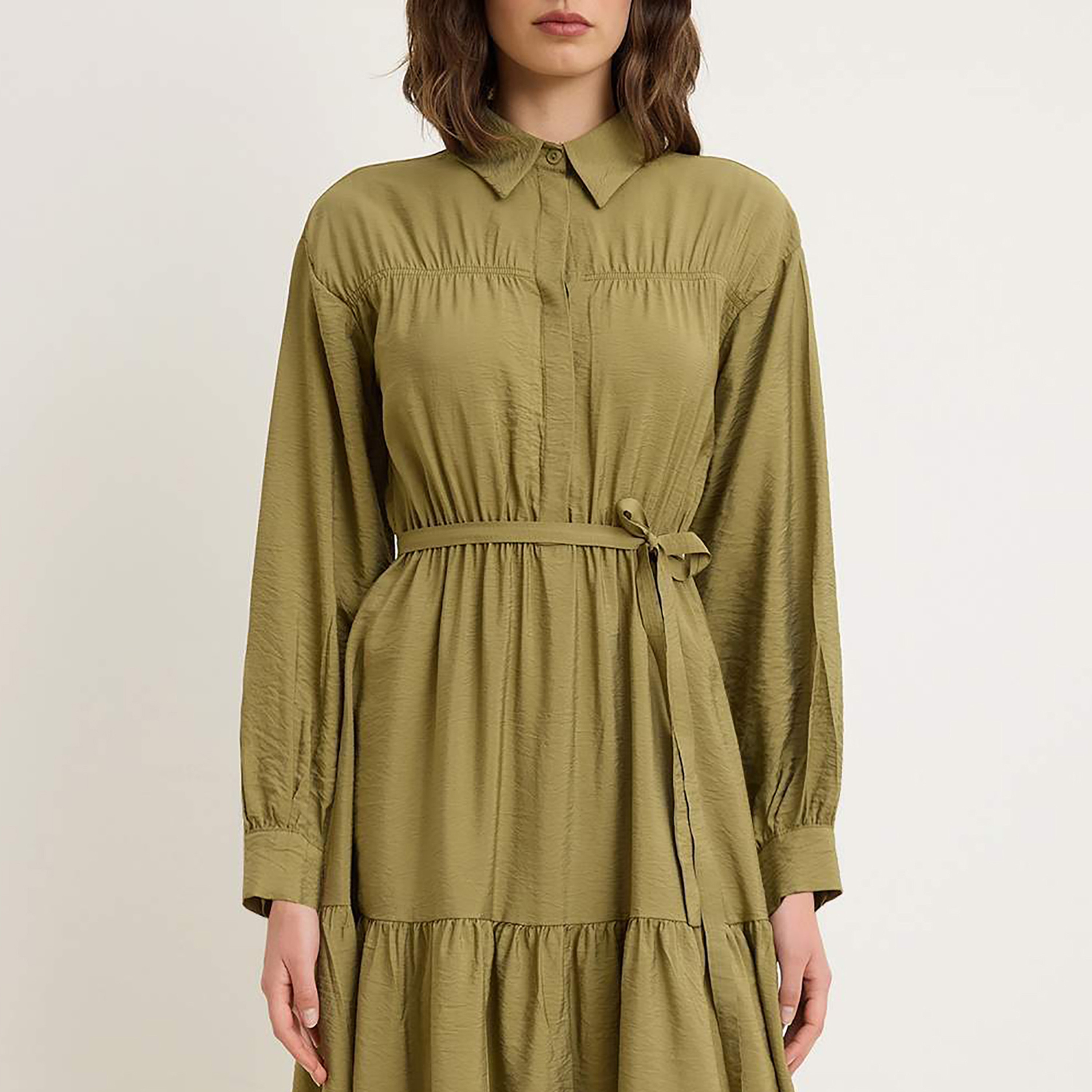 Trendyol Modest Green Gathered Collared Cuffed Sleeves Tiered Women's Maxi Dress-women-clothing-dresses-image-4