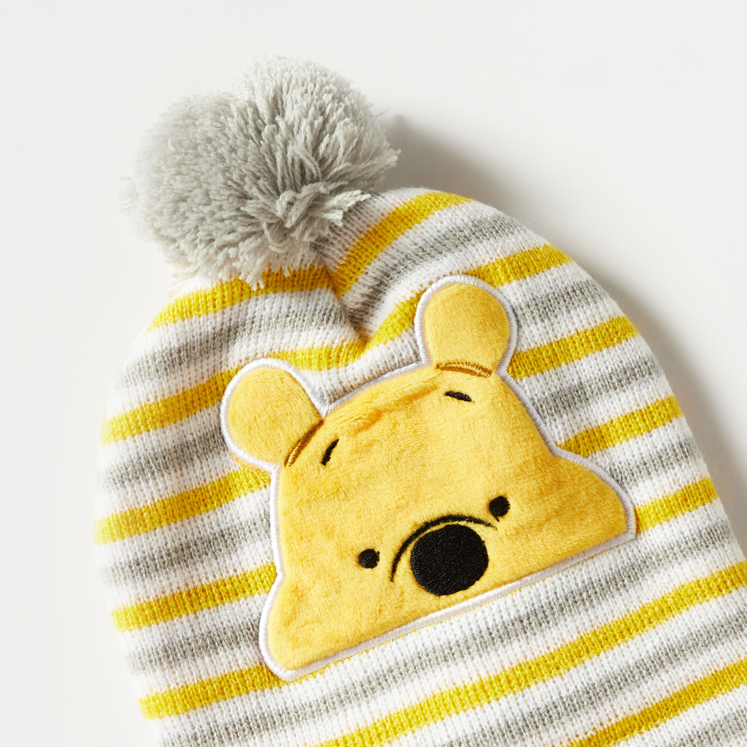 كاب بيني بتطريز ويني ذي بو وزينة كرات بوم بوم من ديزني-baby-boys-accessories-caps-image-2
