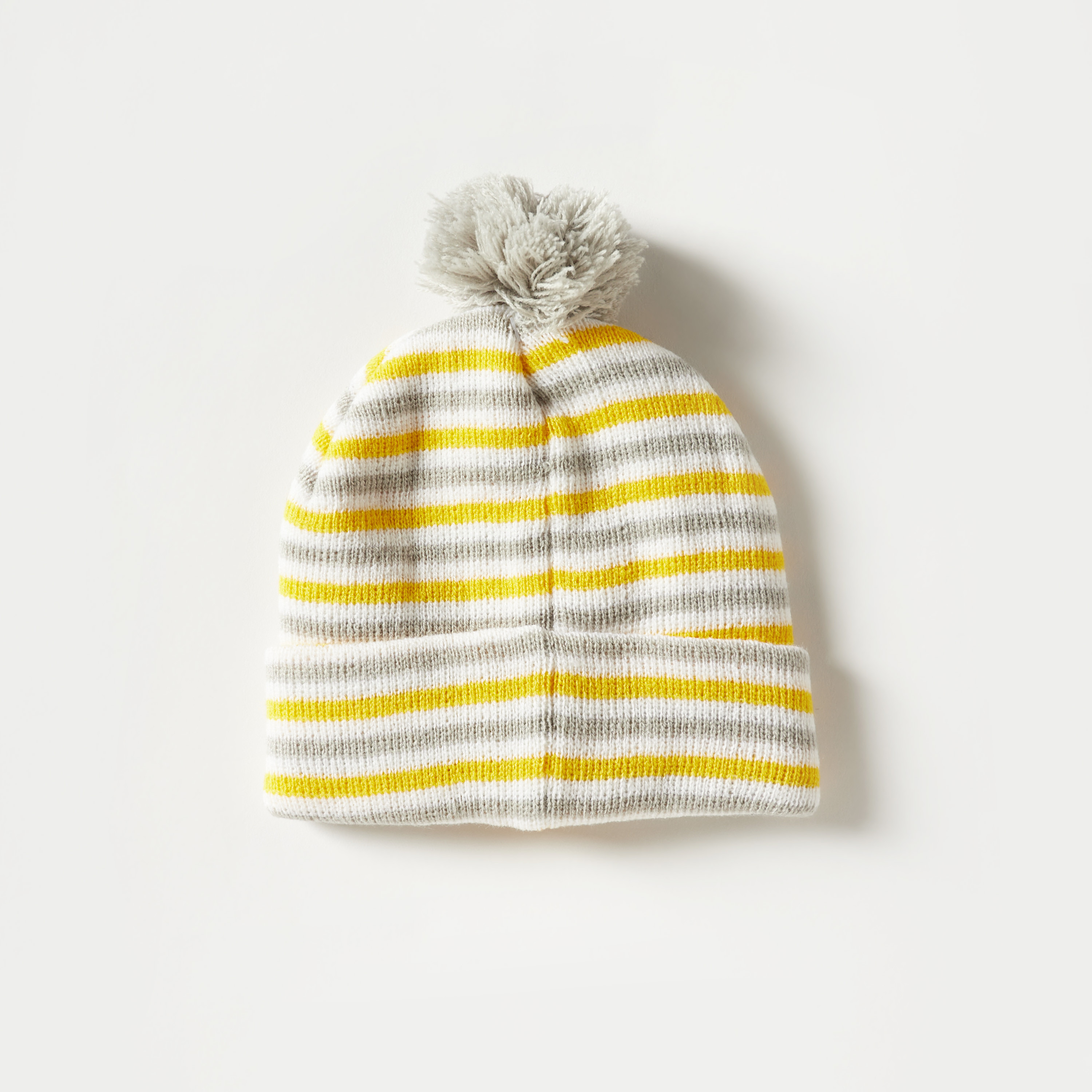كاب بيني بتطريز ويني ذي بو وزينة كرات بوم بوم من ديزني-baby-boys-accessories-caps-image-4