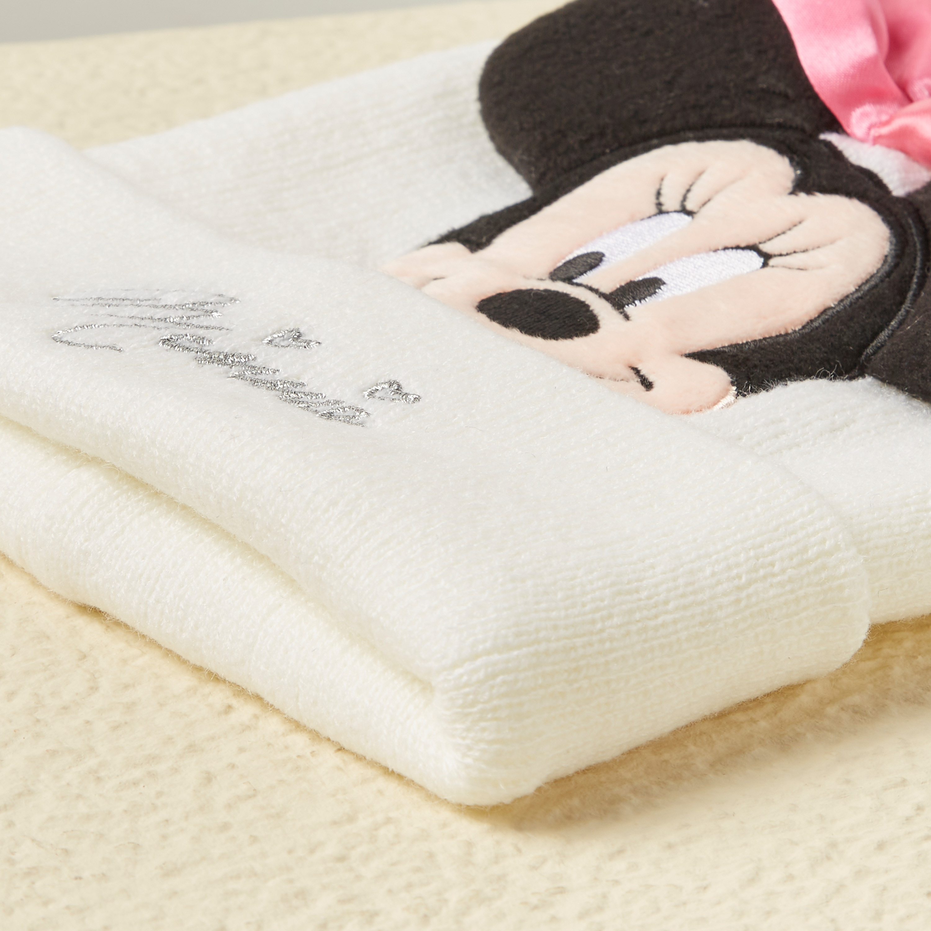 Disney Minnie Mouse Bow Applique Beanie Cap-baby-girls-accessories-caps-image-4