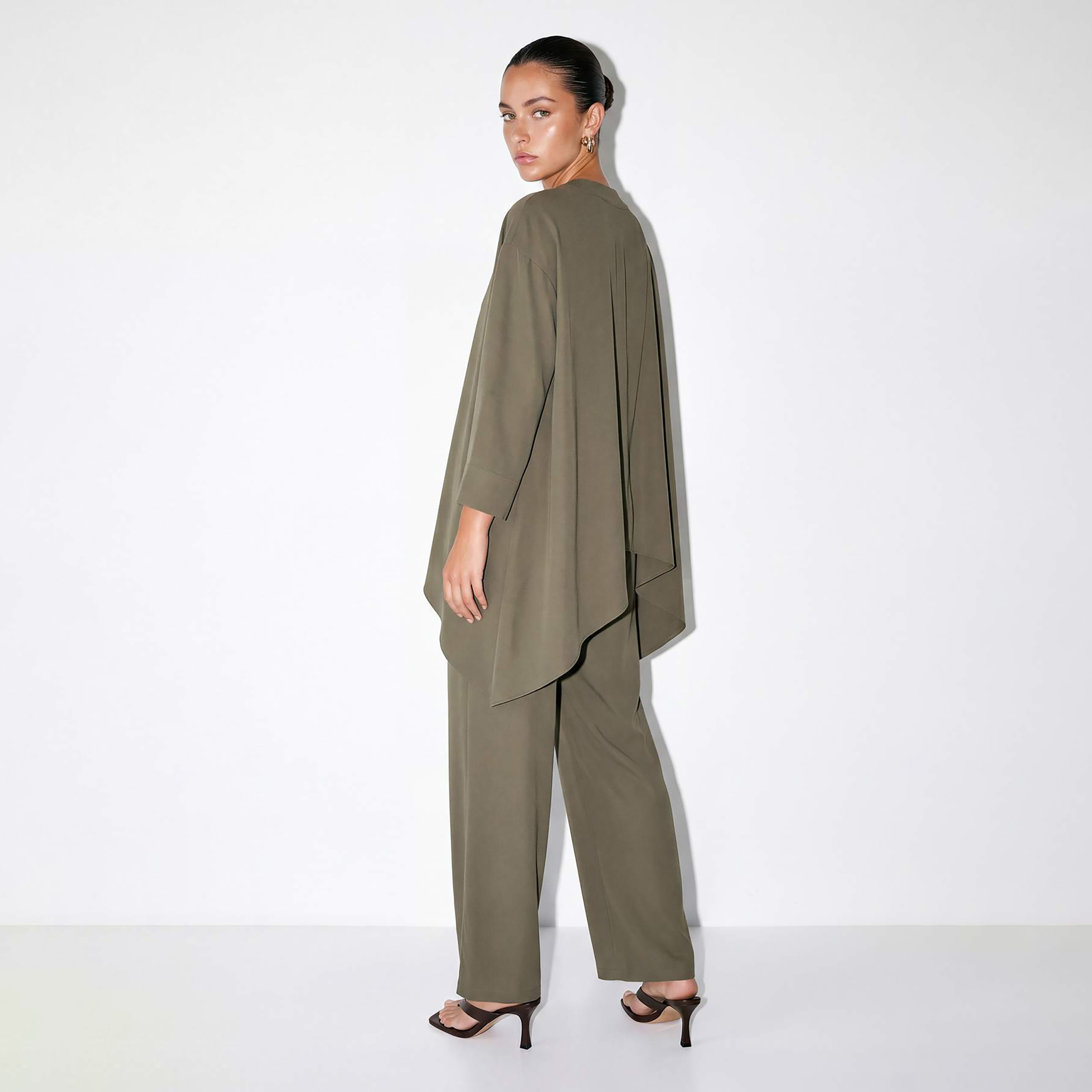 Trendyol Modest Mandarin Collar Dropped Sleeves Women's Shirt & Trousers Set-women-clothing-coordsets-image-4