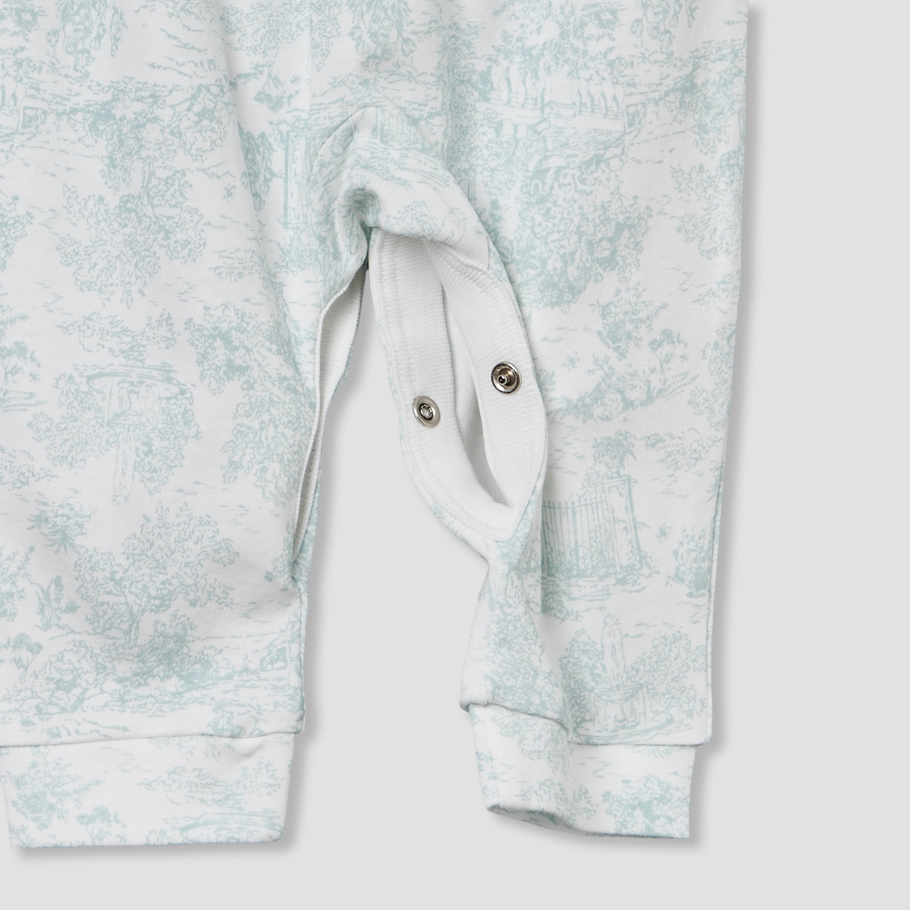 Giggles Peter Pan Collar Long Sleeves Sleepsuit with Smock Design-baby-girls-clothing-nightwear-sleepsuits-image-5