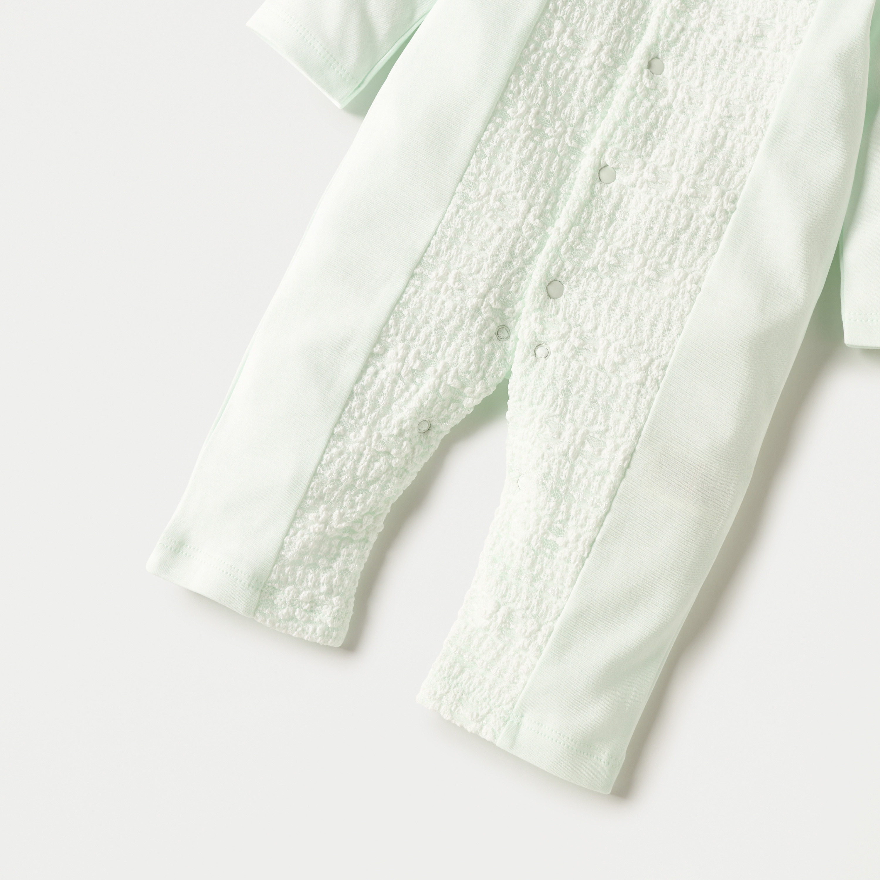 Giggles Panelled Sleepsuit with Long Sleeves and Snap Button Closure-baby-girls-clothing-nightwear-sleepsuits-image-4