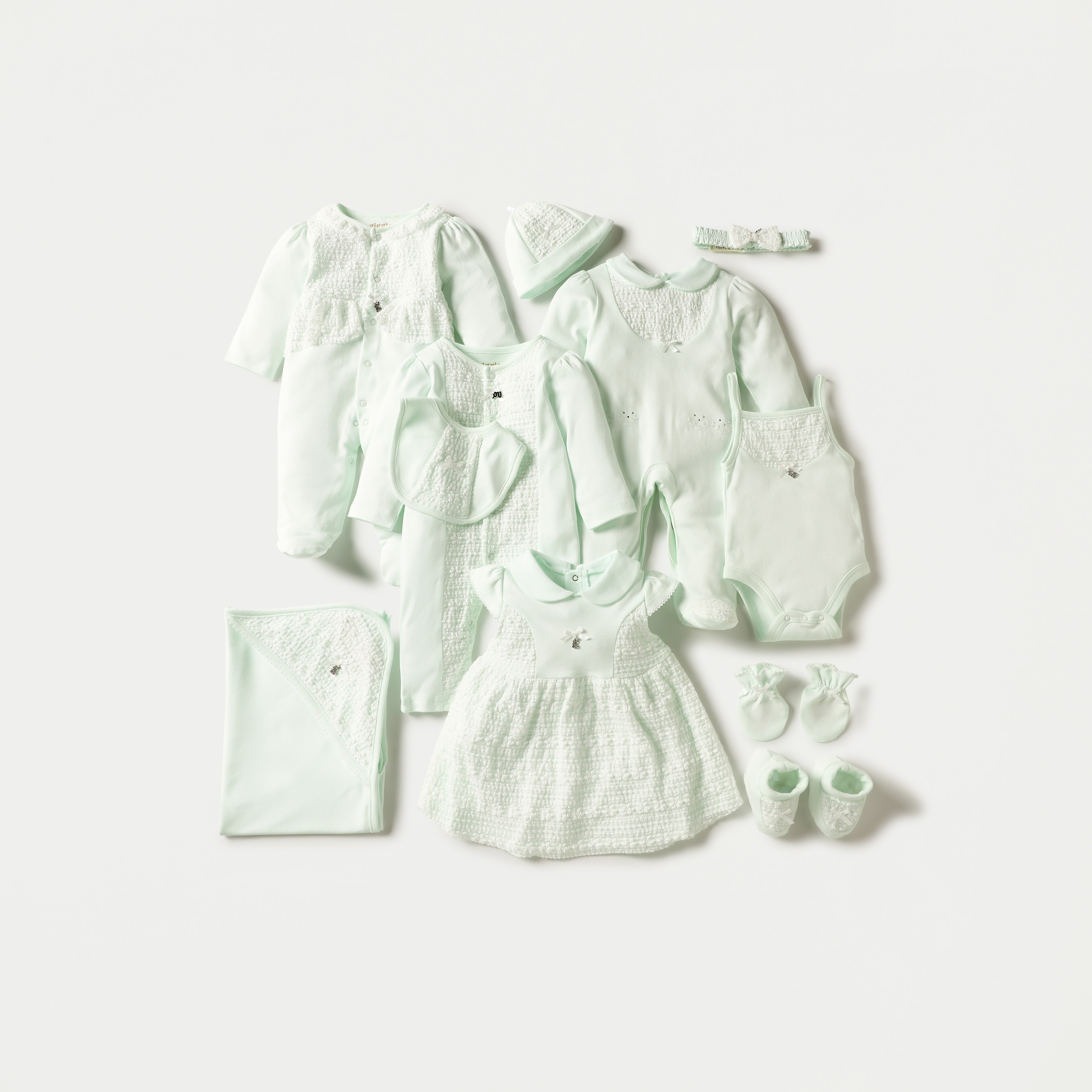 Giggles Panelled Sleepsuit with Long Sleeves and Snap Button Closure-baby-girls-clothing-nightwear-sleepsuits-image-5