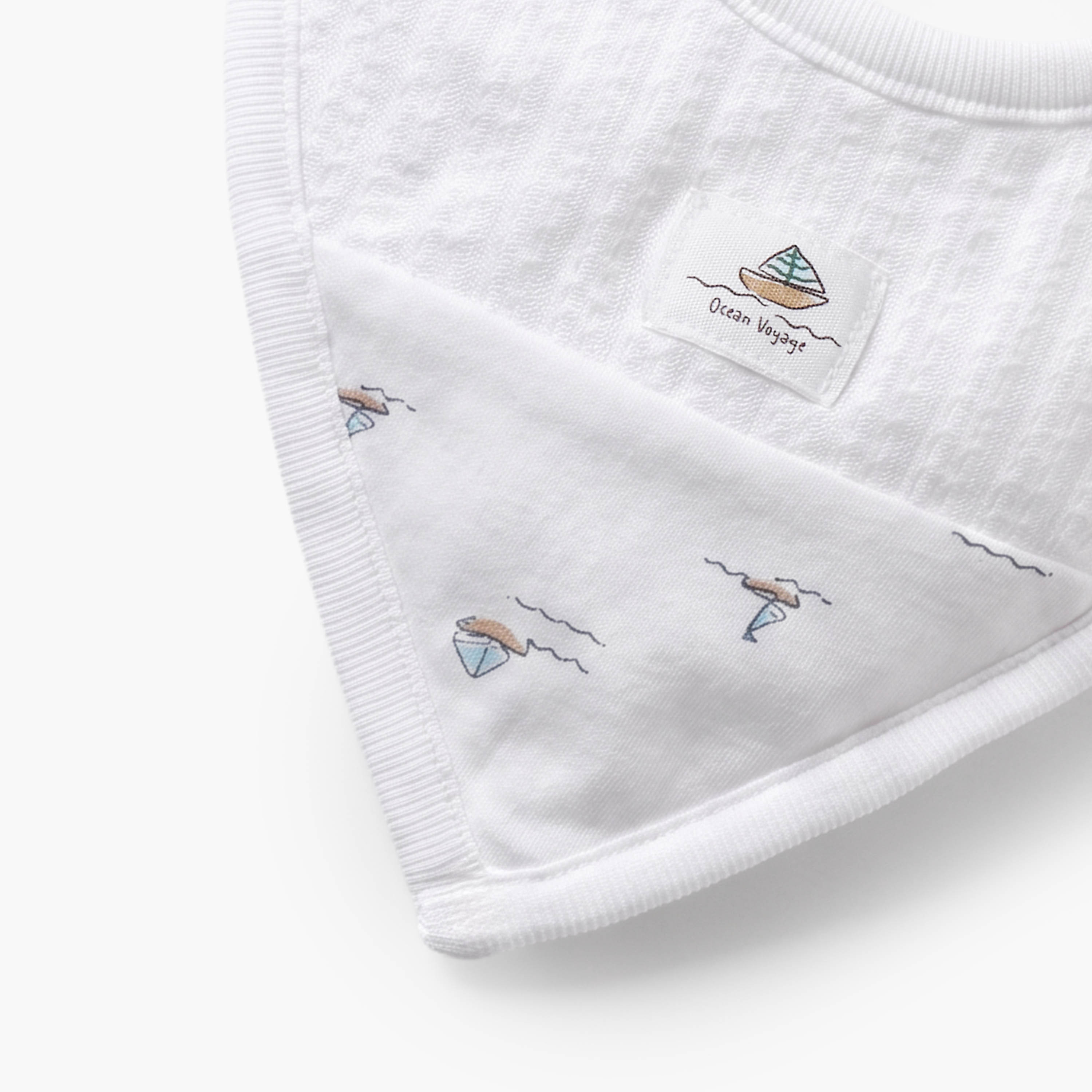 مريلة أطفال بطبعة قوارب من جيجلز-baby-feeding-bibs-image-3